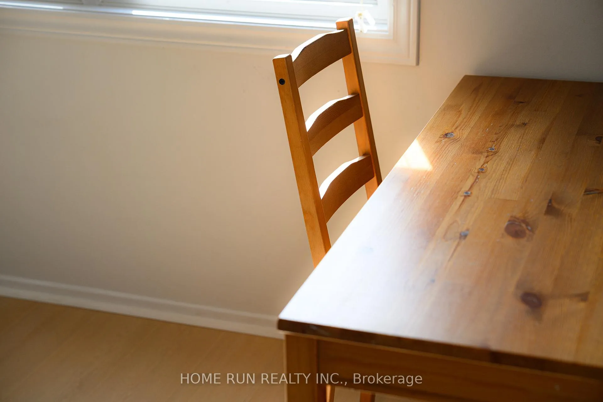 Photo 26 of Unit 4, 2111 Montreal Road, Ottawa, Beaconwood — HOMEH