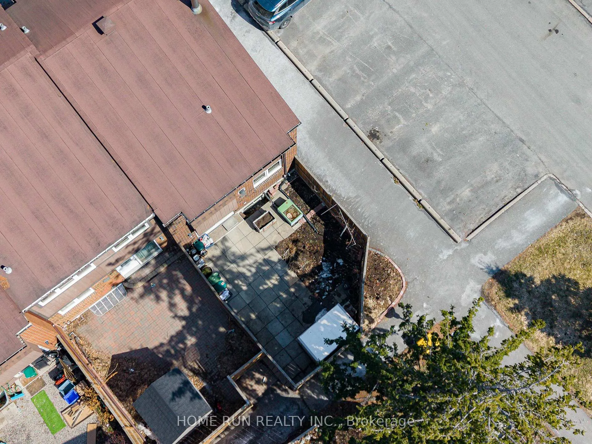 Photo 42 of Unit 4, 2111 Montreal Road, Ottawa, Beaconwood — HOMEH