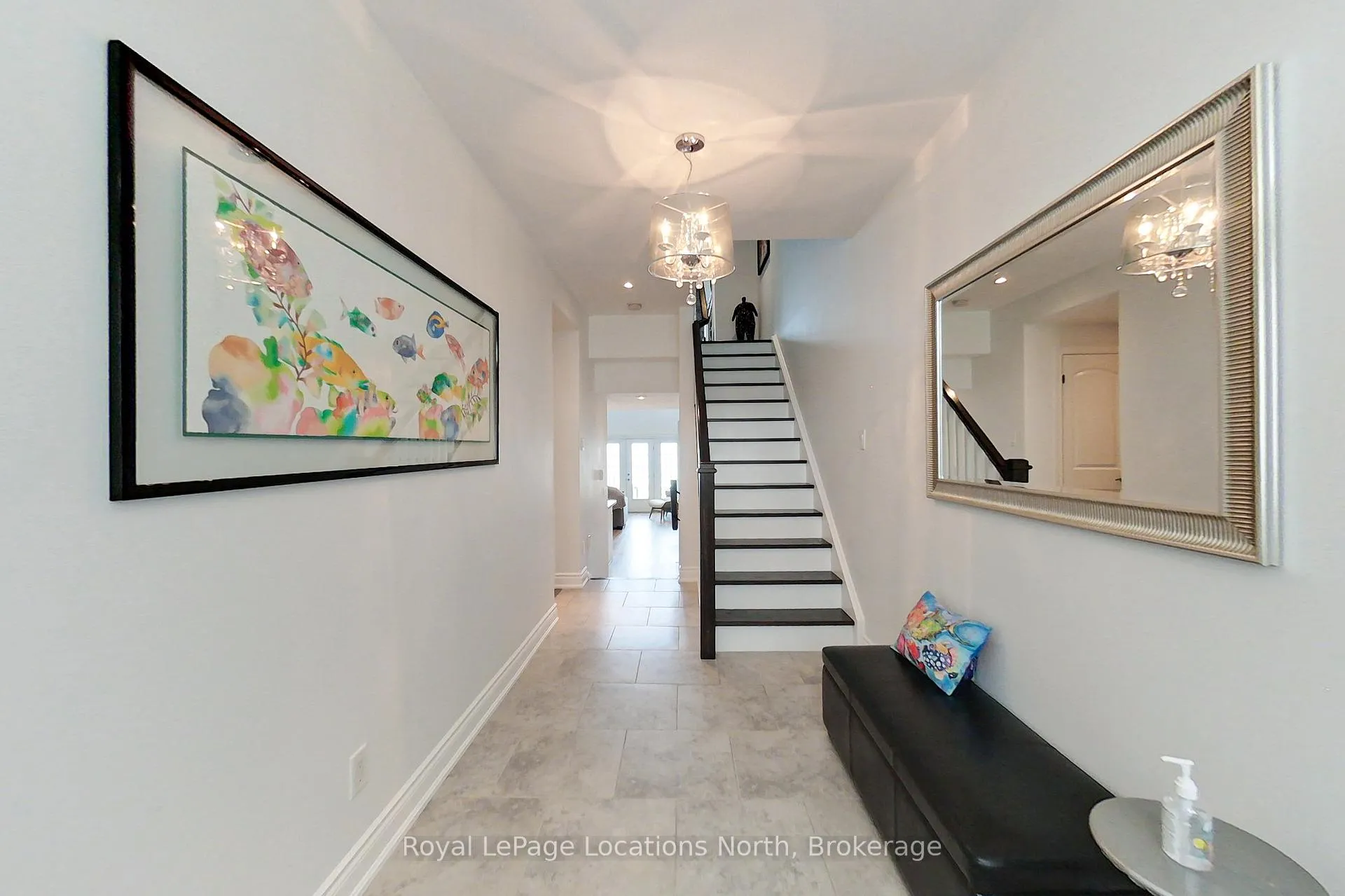 Photo 3 of Unit 10, 209707 26 Highway, Blue Mountains — HOMEH
