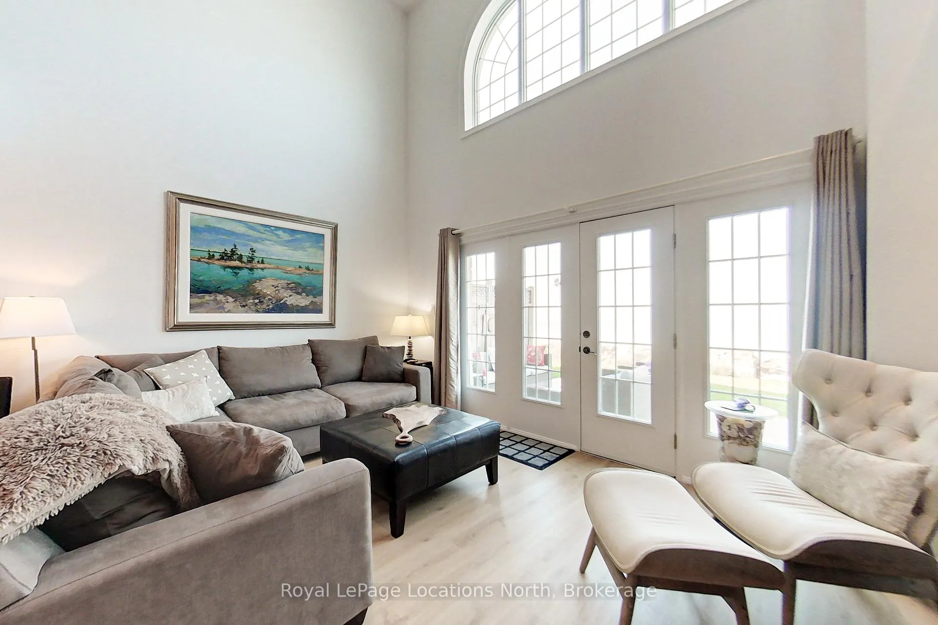 Photo 13 of Unit 10, 209707 26 Highway, Blue Mountains — HOMEH