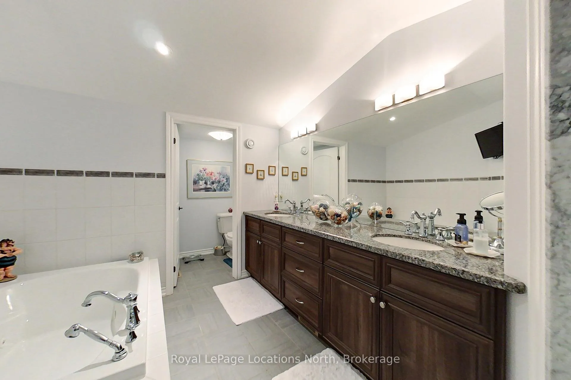Photo 28 of Unit 10, 209707 26 Highway, Blue Mountains — HOMEH