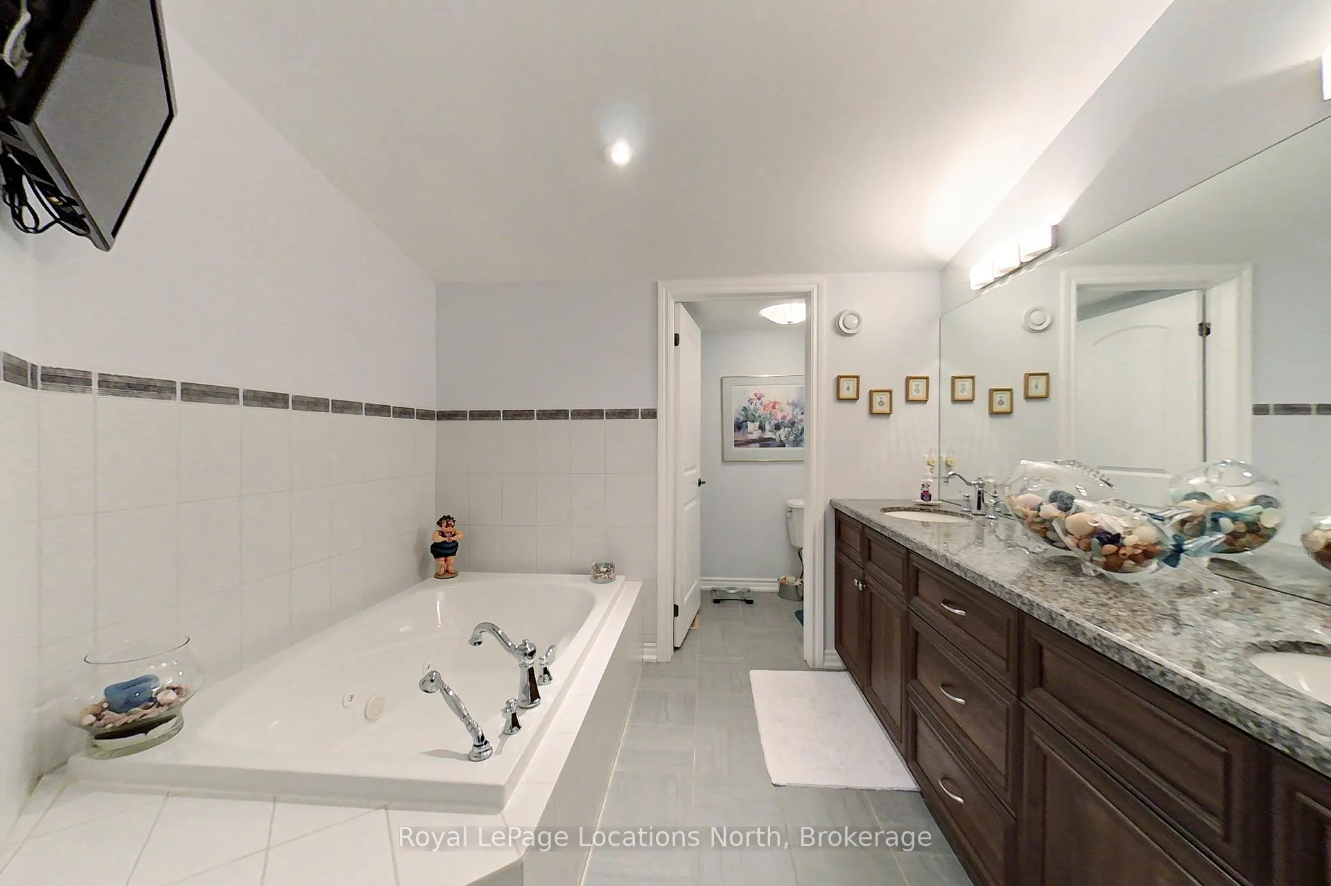 Photo 29 of Unit 10, 209707 26 Highway, Blue Mountains — HOMEH