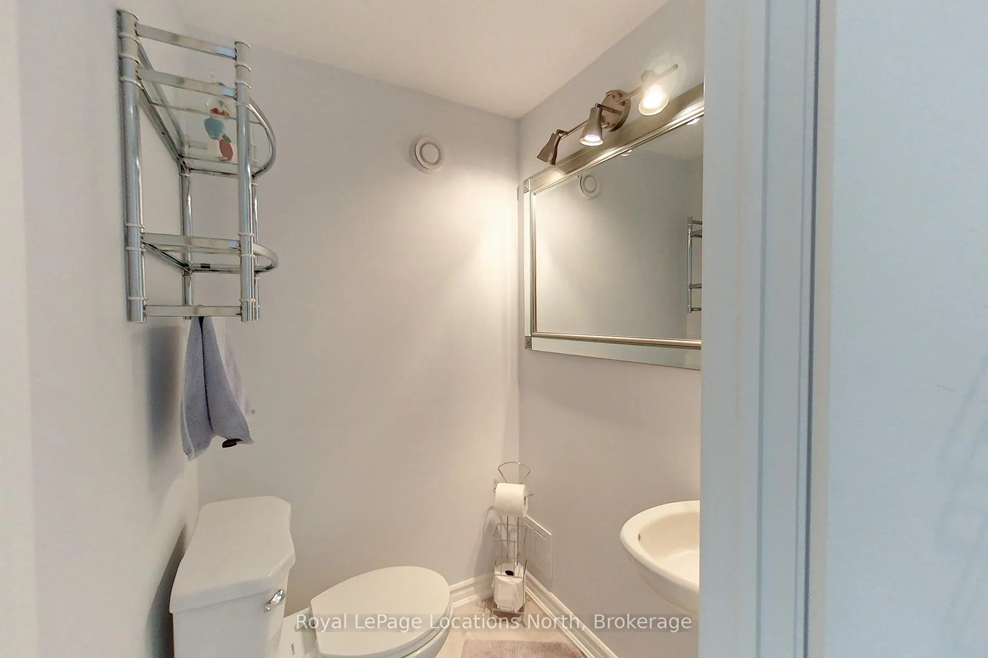 Photo 32 of Unit 10, 209707 26 Highway, Blue Mountains — HOMEH