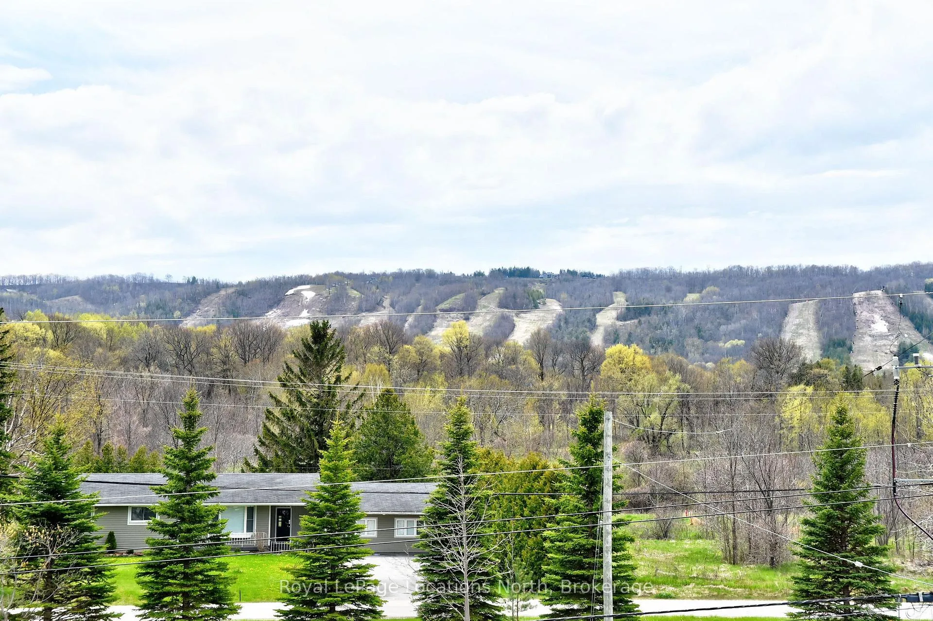 Photo 43 of Unit 10, 209707 26 Highway, Blue Mountains — HOMEH