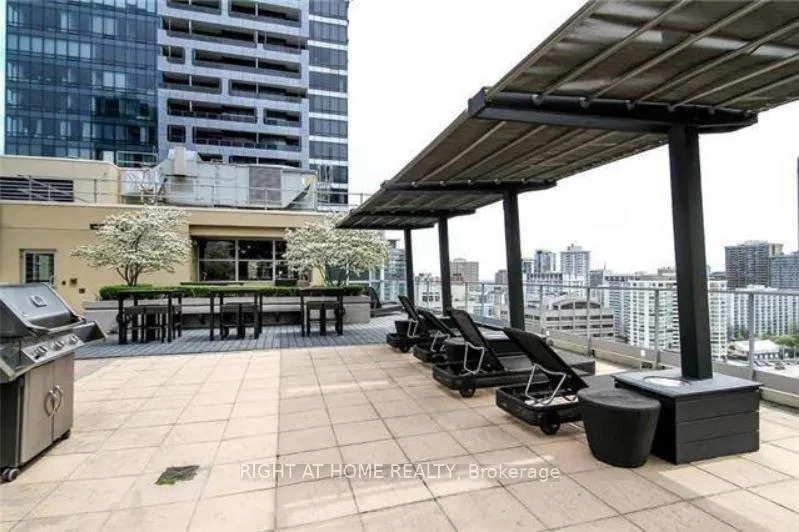 Photo 5 of Unit 510, 11 St Joseph Street, Toronto, Bay Street Corridor — HOMEH