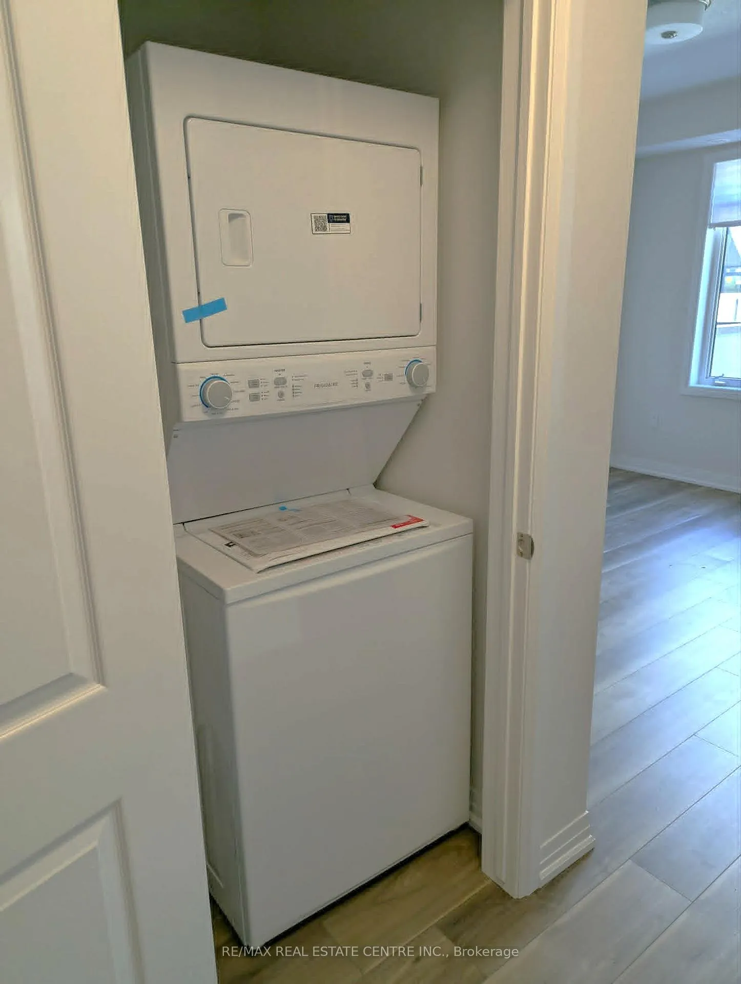 Photo 8 of Unit 71, 313 Conklin Road, Brantford, Empire South — HOMEH