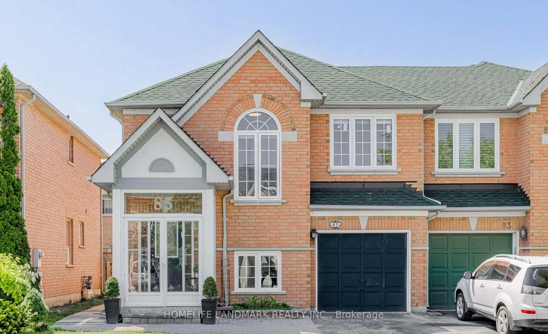 Photo 1 of Unit Main, Upper, 85 Nahanni Drive, Richmond Hill, Langstaff — HOMEH