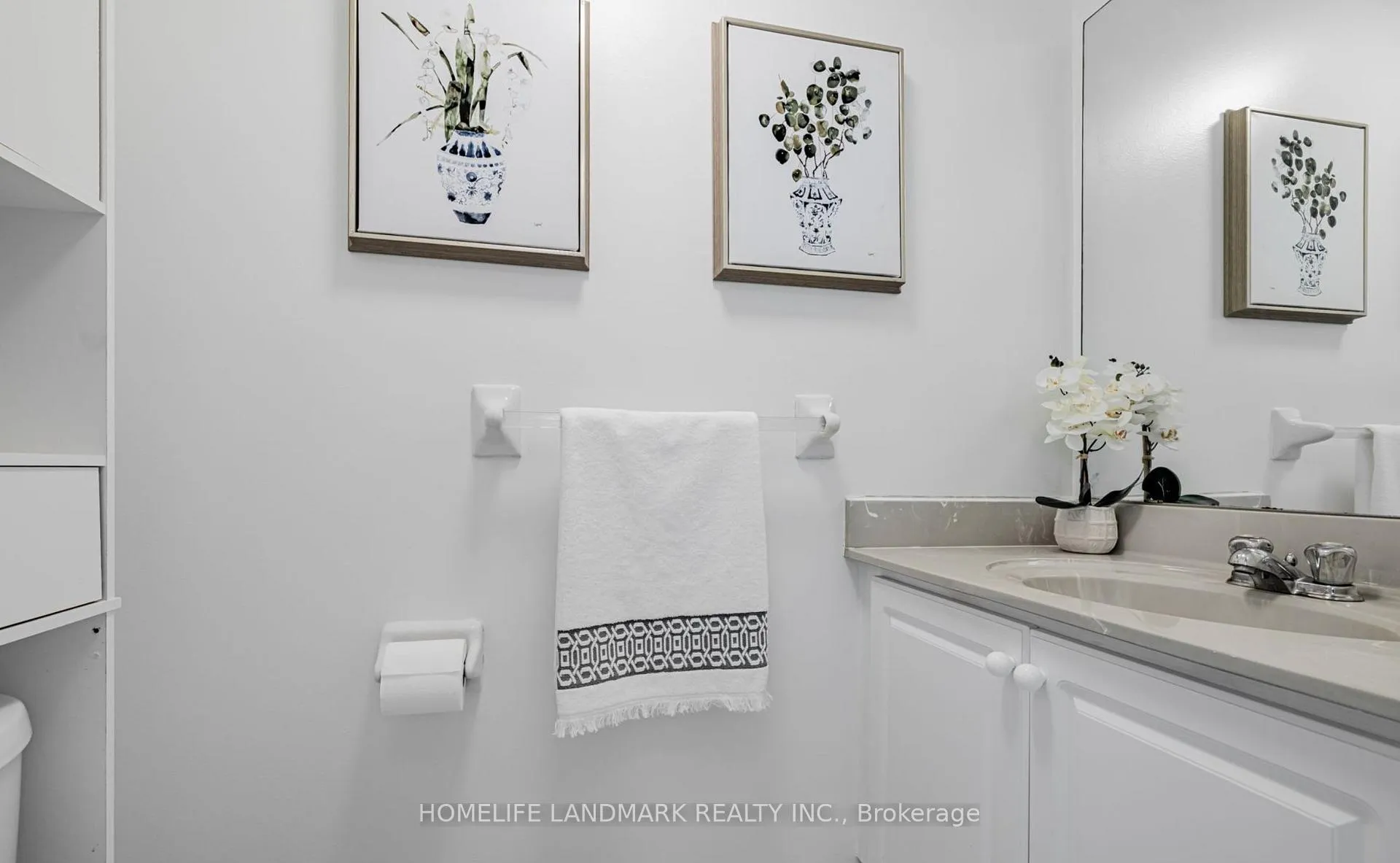 Photo 8 of Unit Main, Upper, 85 Nahanni Drive, Richmond Hill, Langstaff — HOMEH