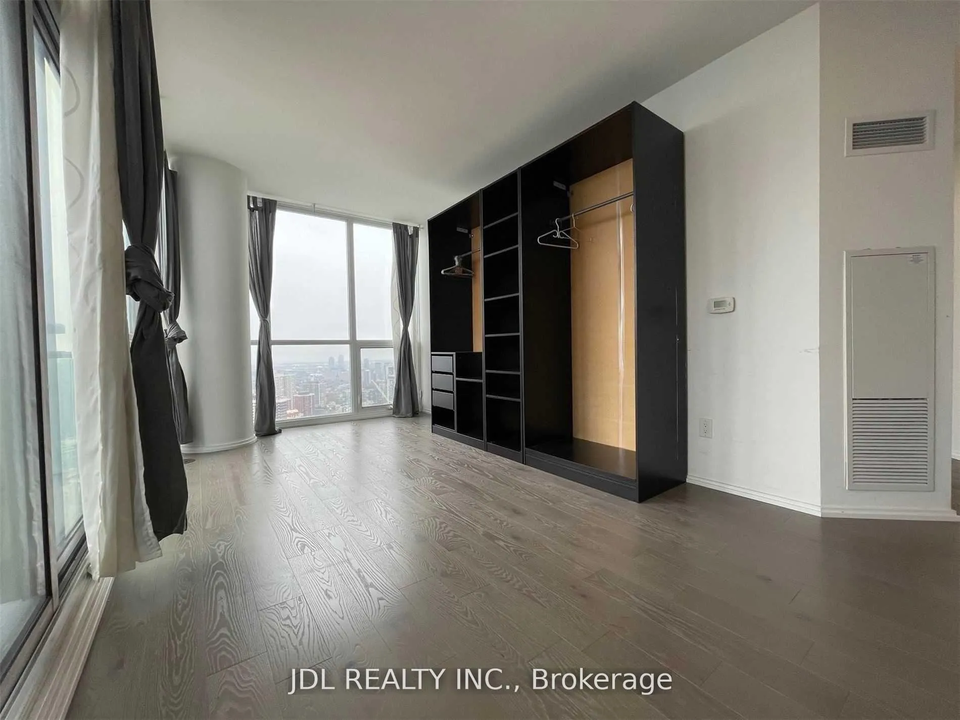 Photo 4 of Unit 4512, 45 Charles Street E, Toronto, Church-Yonge Corridor — HOMEH