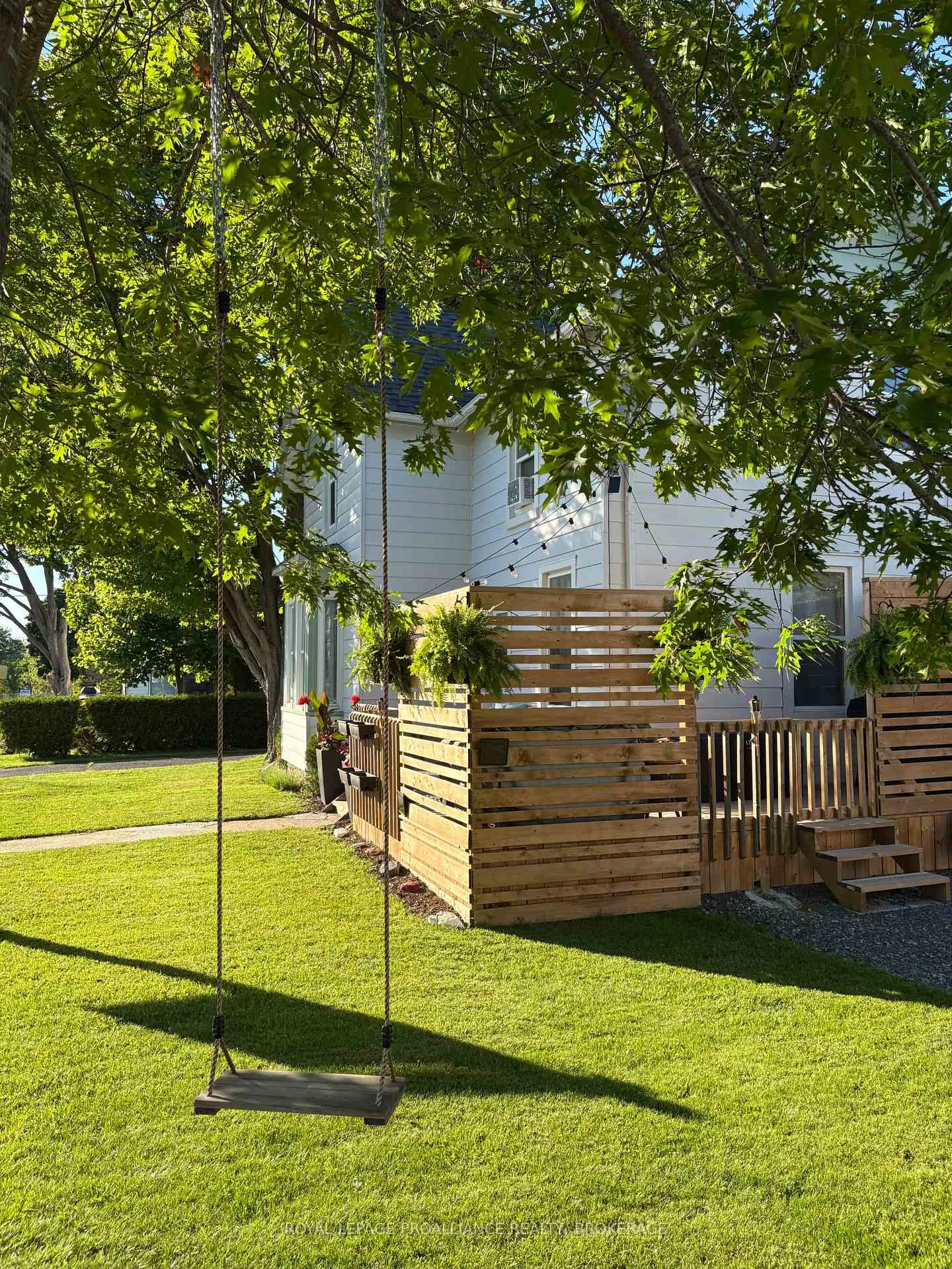 Photo 4 of 151 Adelaide Street, Gananoque, Gananoque — HOMEH