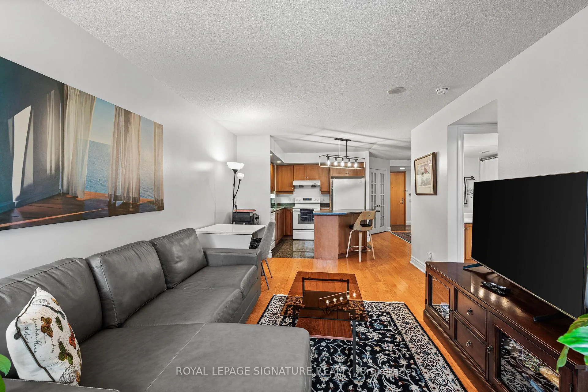 Photo 18 of Unit 813, 123 Eglinton Avenue E, Toronto, Mount Pleasant West — HOMEH
