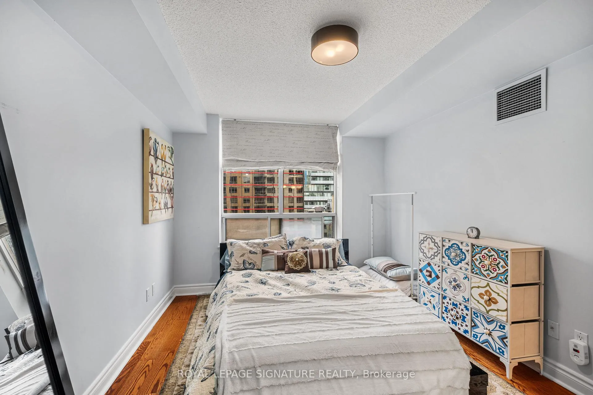 Photo 20 of Unit 813, 123 Eglinton Avenue E, Toronto, Mount Pleasant West — HOMEH