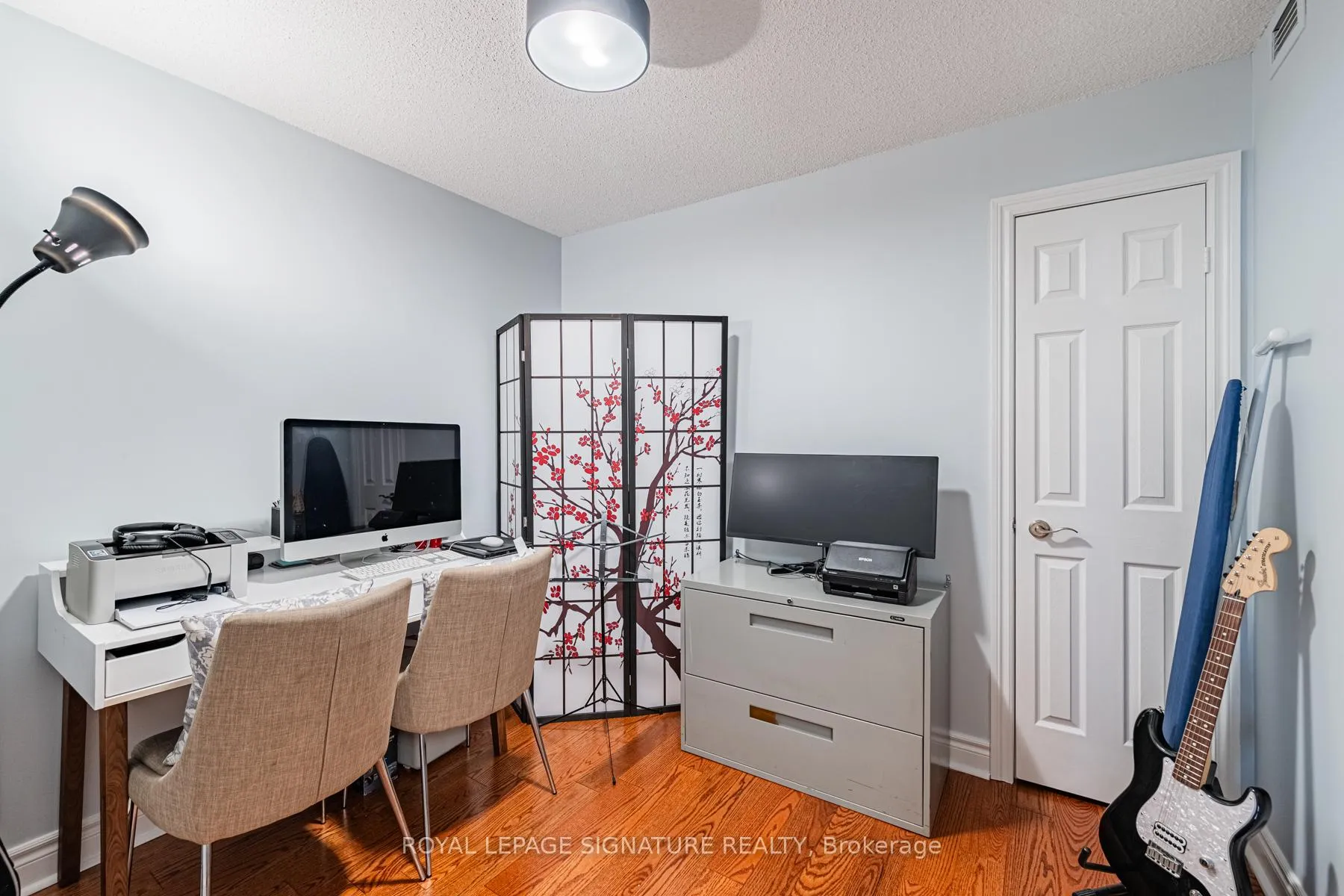 Photo 22 of Unit 813, 123 Eglinton Avenue E, Toronto, Mount Pleasant West — HOMEH