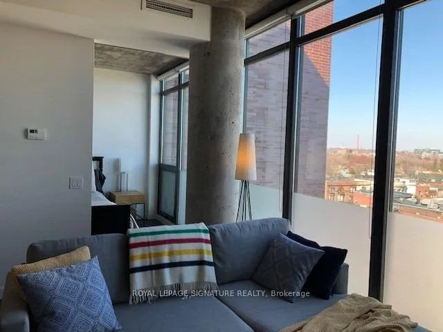 Photo 11 of Unit 801, 90 Broadview Avenue, Toronto, South Riverdale — HOMEH