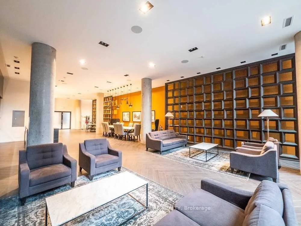 Photo 16 of Unit 801, 90 Broadview Avenue, Toronto, South Riverdale — HOMEH