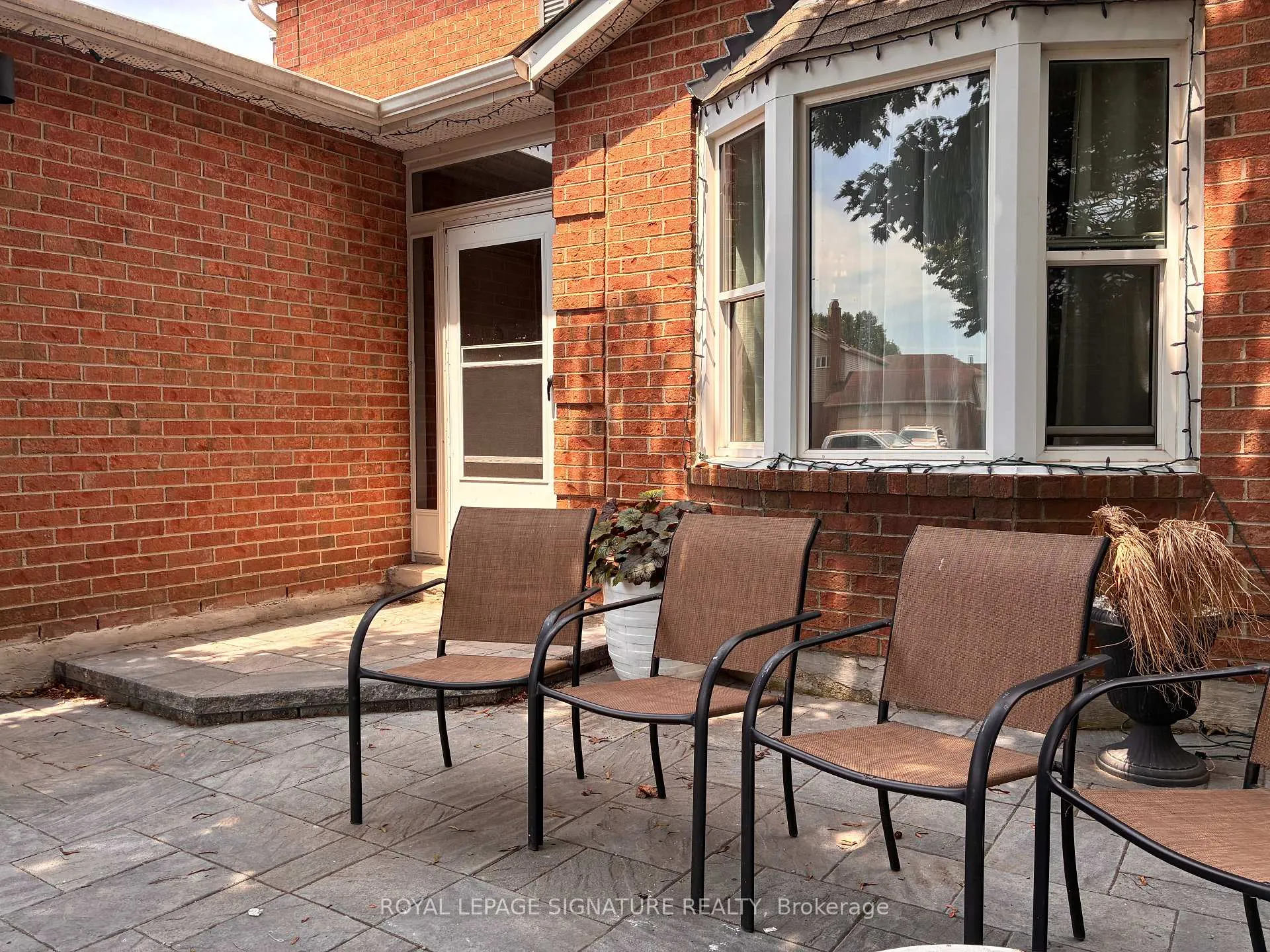 Photo 3 of 4 Bramwell Drive, Ajax, Central West — HOMEH