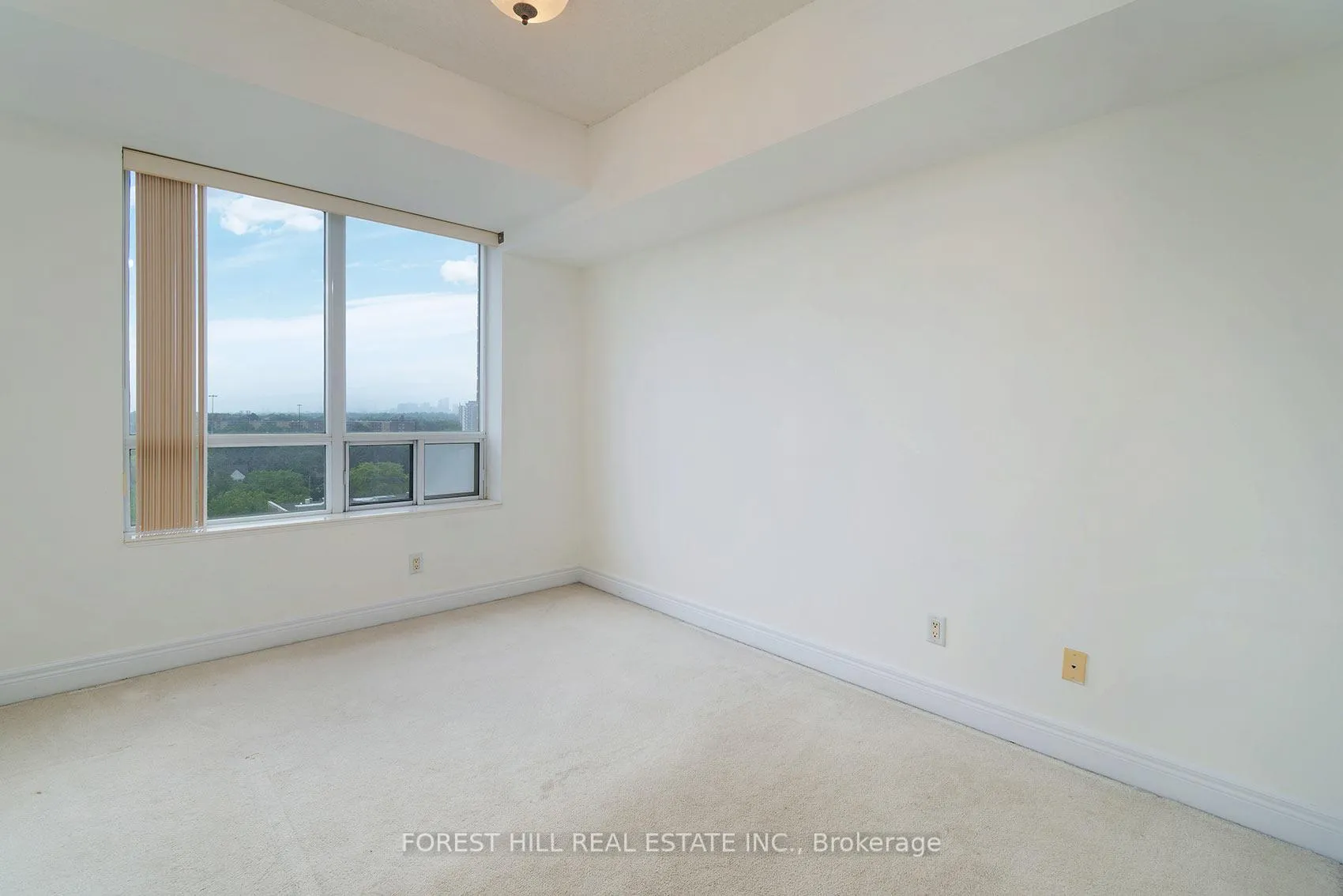 Photo 17 of Unit 805, 1 Clairtrell Road, North York, Willowdale East — HOMEH