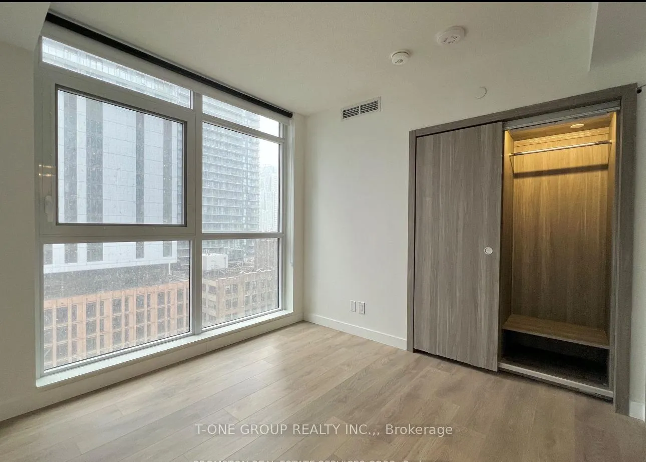 Photo 6 of Unit 3807, 38 Widmer Street, Toronto, Waterfront Communities — HOMEH