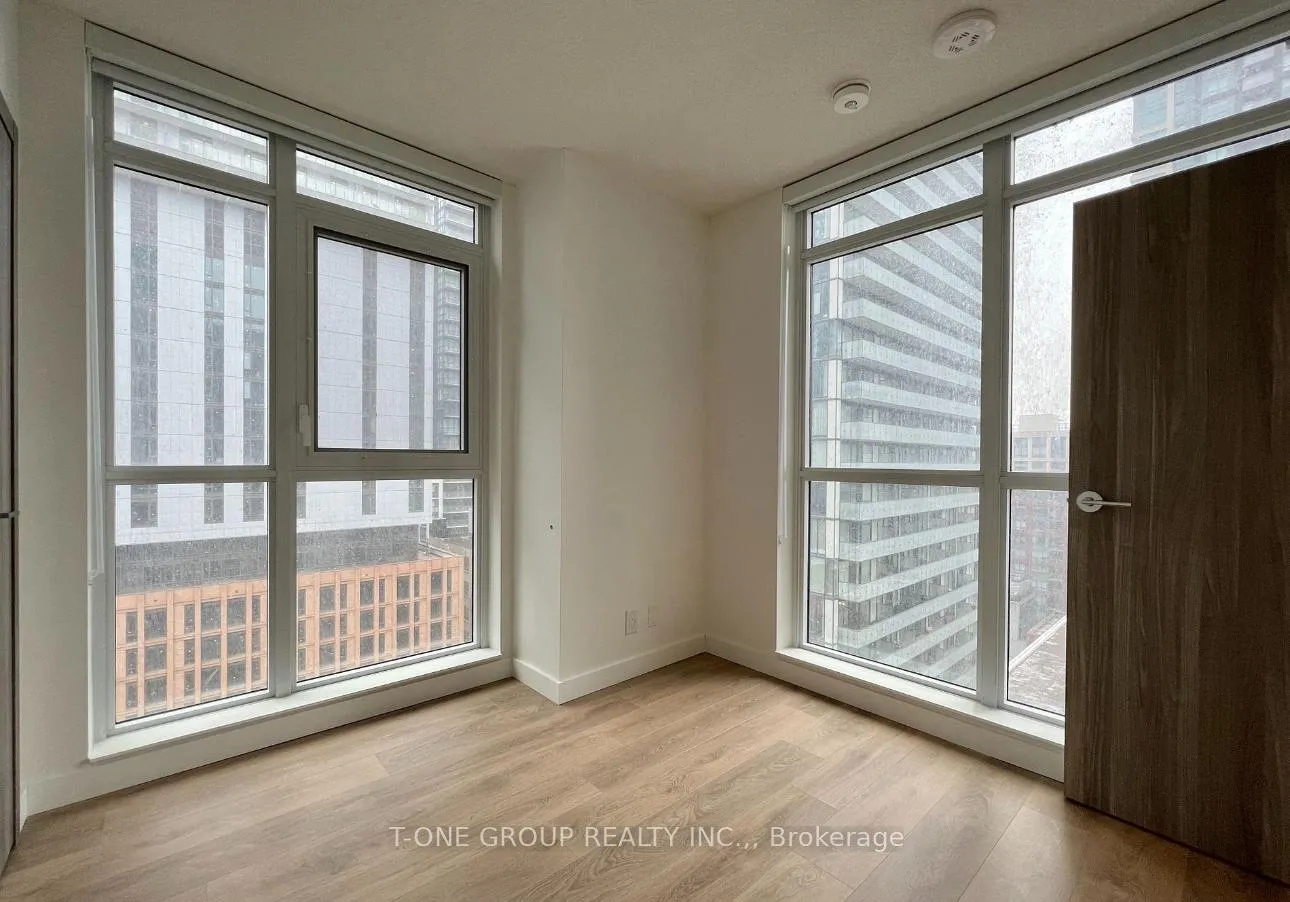 Photo 12 of Unit 3807, 38 Widmer Street, Toronto, Waterfront Communities — HOMEH