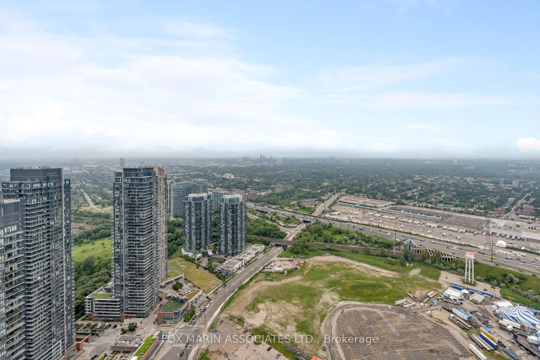 Photo 17 of Unit 5201, 30 Shore Breeze Drive, Etobicoke, Mimico — HOMEH