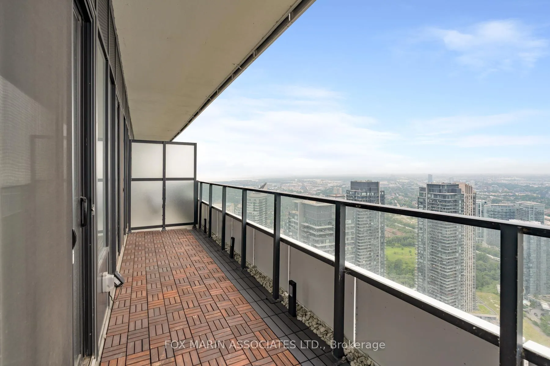 Photo 19 of Unit 5201, 30 Shore Breeze Drive, Etobicoke, Mimico — HOMEH