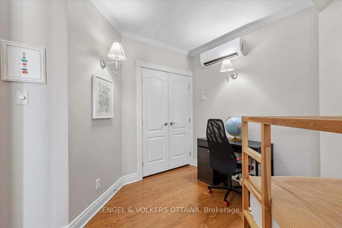 Photo 19 of Unit 2, 139 Guigues Avenue, Ottawa, Lower Town/Byward Market — HOMEH