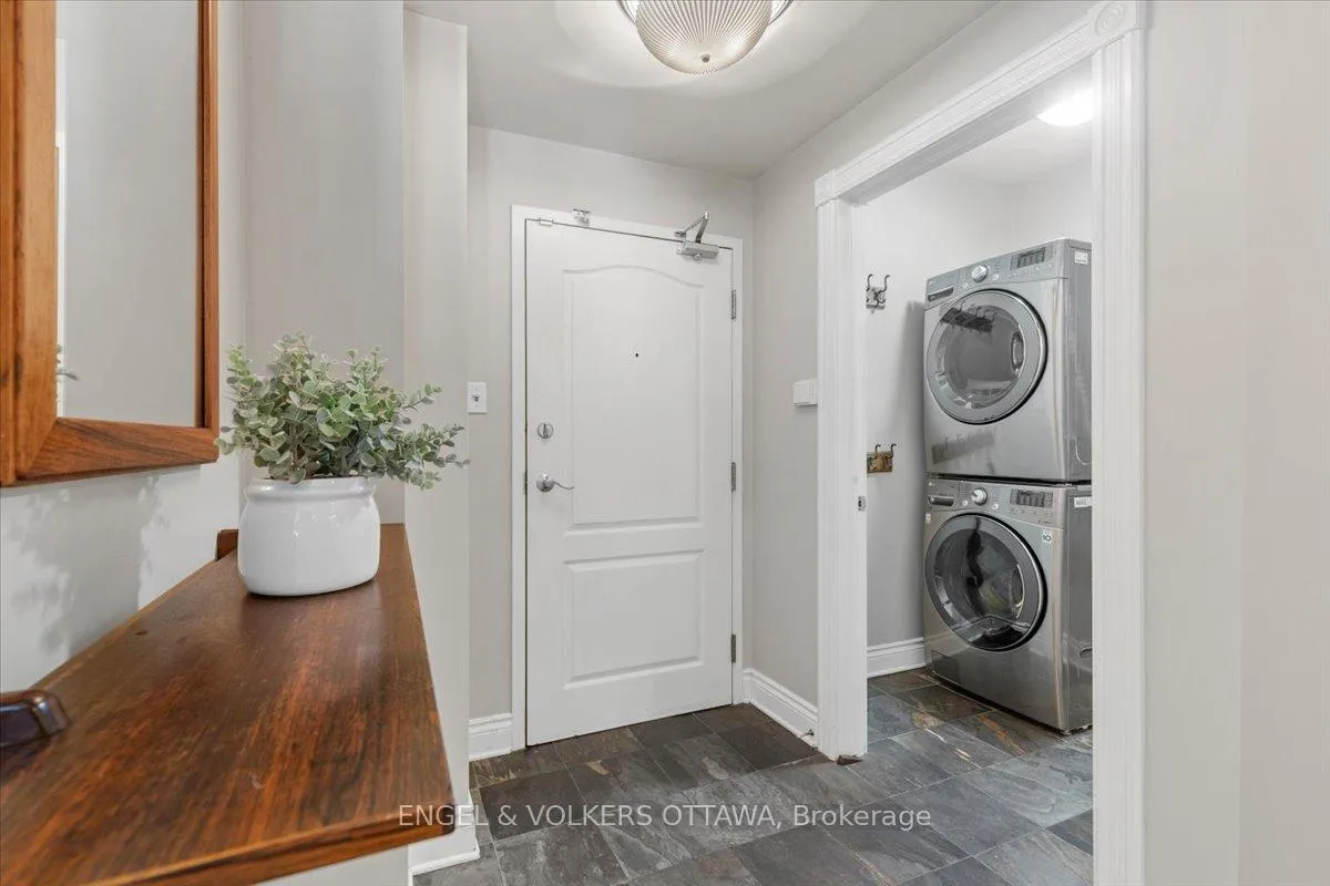 Photo 21 of Unit 2, 139 Guigues Avenue, Ottawa, Lower Town/Byward Market — HOMEH