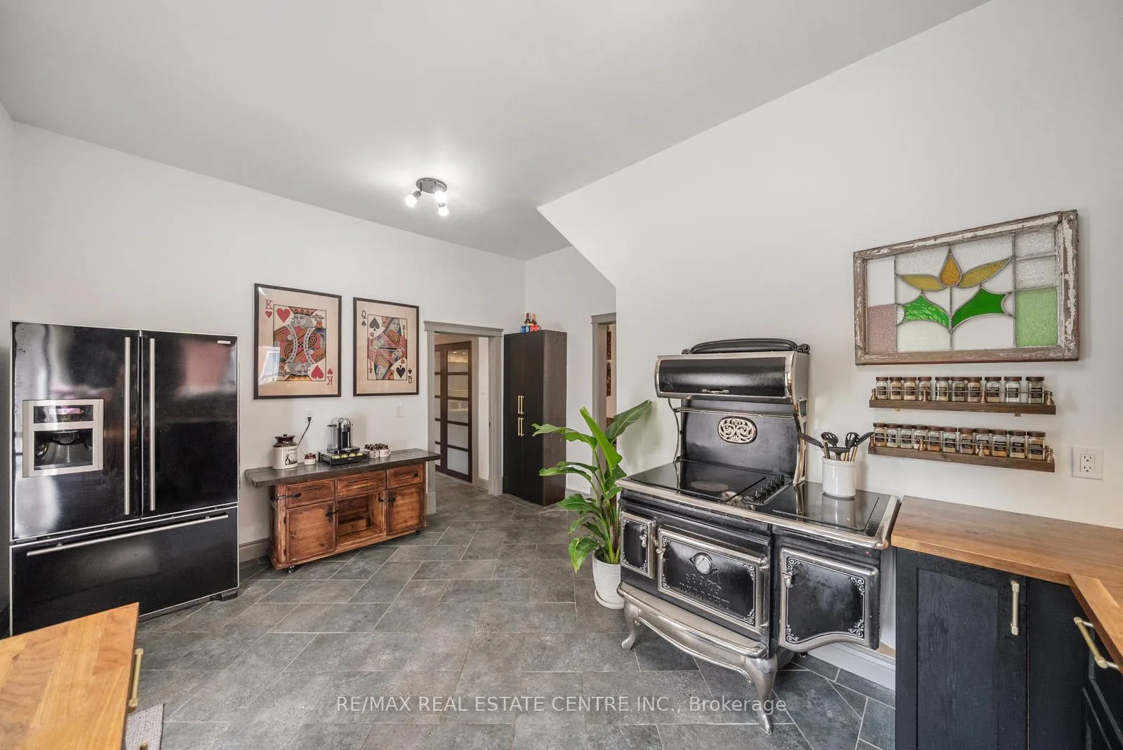 Photo 14 of 41 Toronto Street, Guelph, St. Patrick's Ward — HOMEH