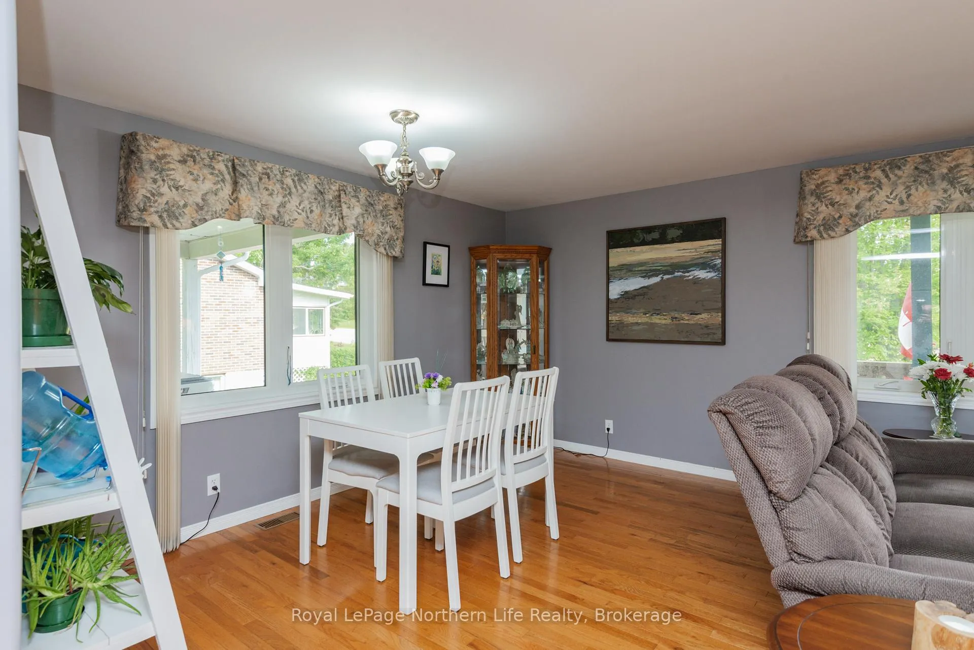 Photo 15 of 12 Valley View Drive E, Powassan — HOMEH