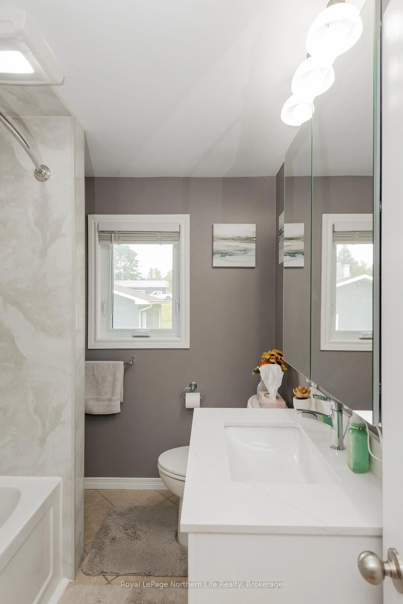 Photo 27 of 12 Valley View Drive E, Powassan — HOMEH