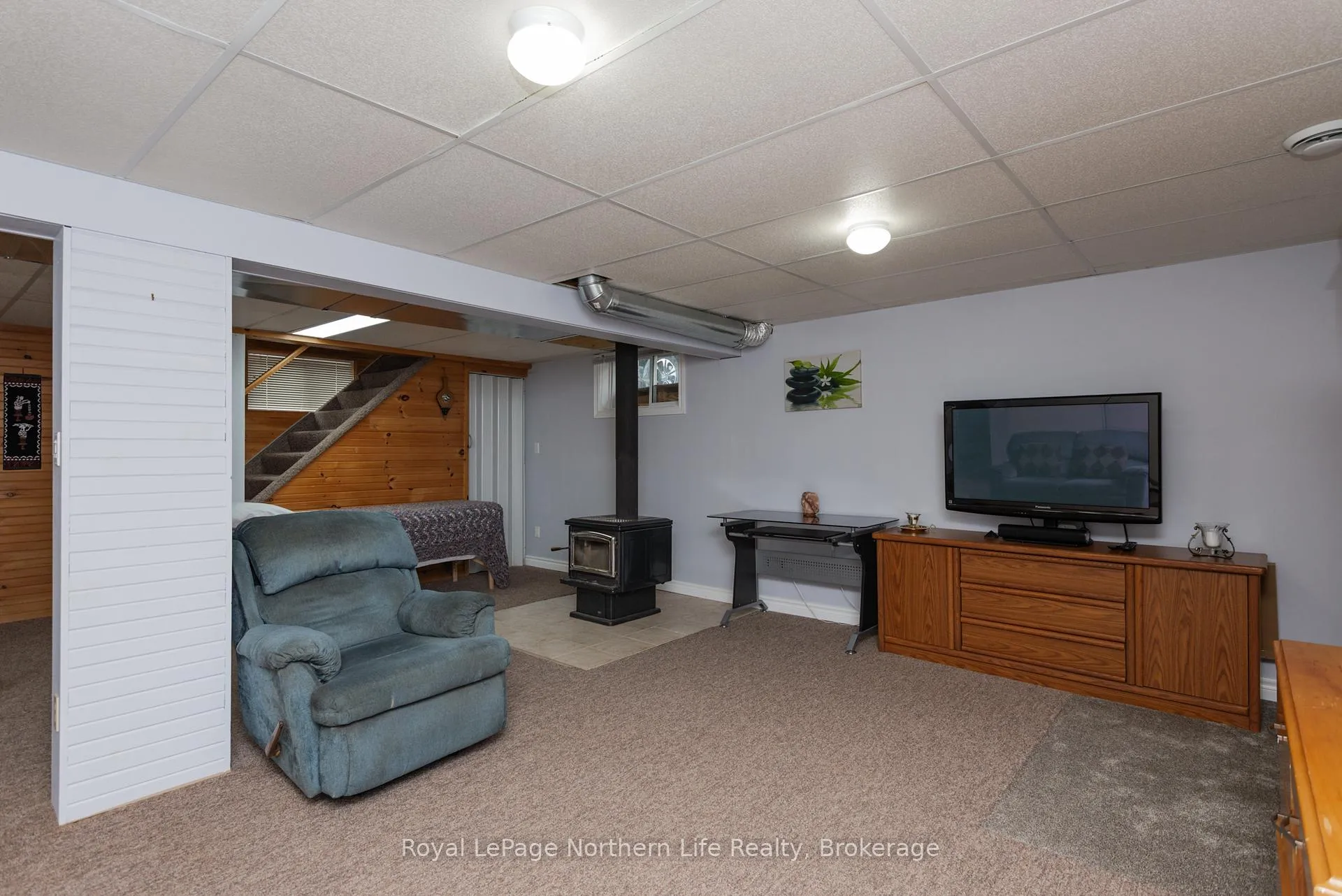 Photo 33 of 12 Valley View Drive E, Powassan — HOMEH