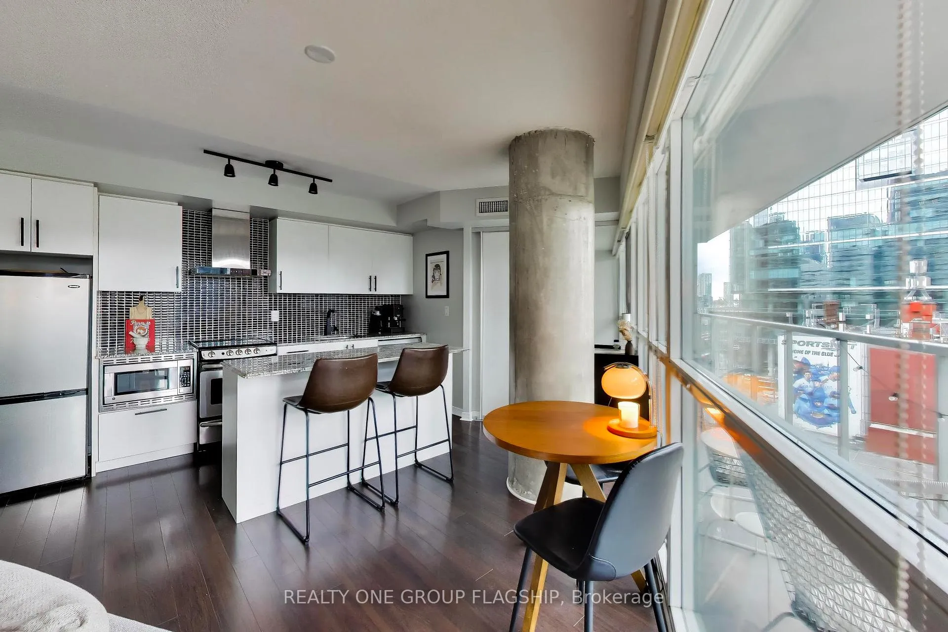Photo 7 of Unit 918, 352 Front Street W, Toronto, Waterfront Communities — HOMEH