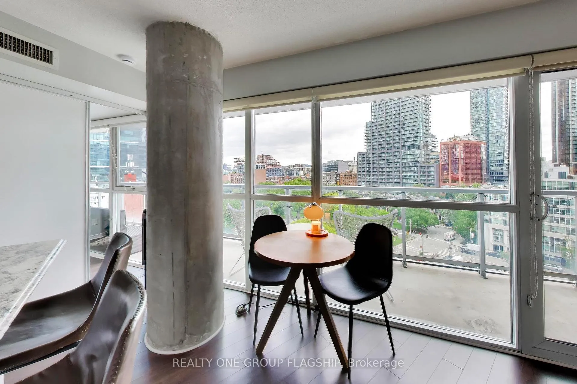 Photo 8 of Unit 918, 352 Front Street W, Toronto, Waterfront Communities — HOMEH