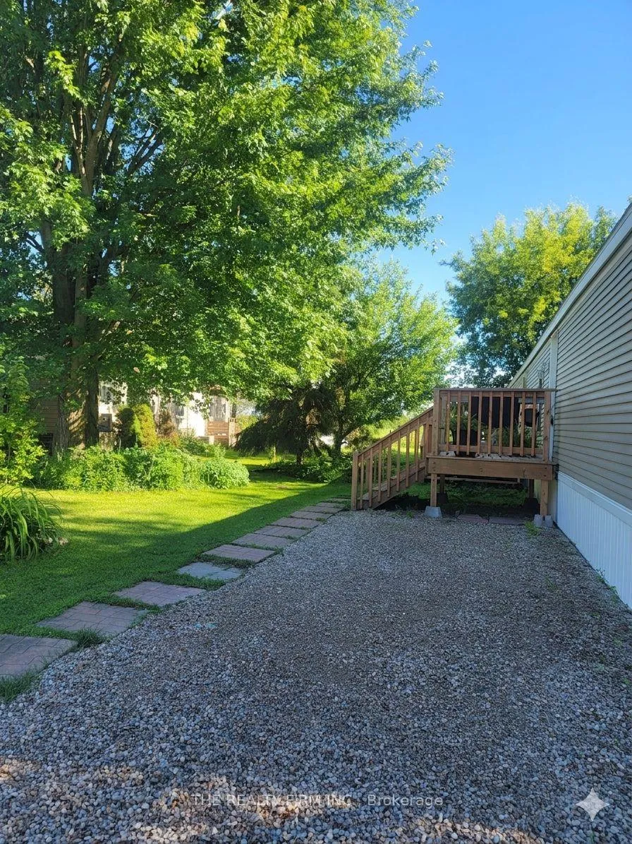 Photo 20 of Unit 18, 75049 Hensall Road, Huron East, Tuckersmith — HOMEH
