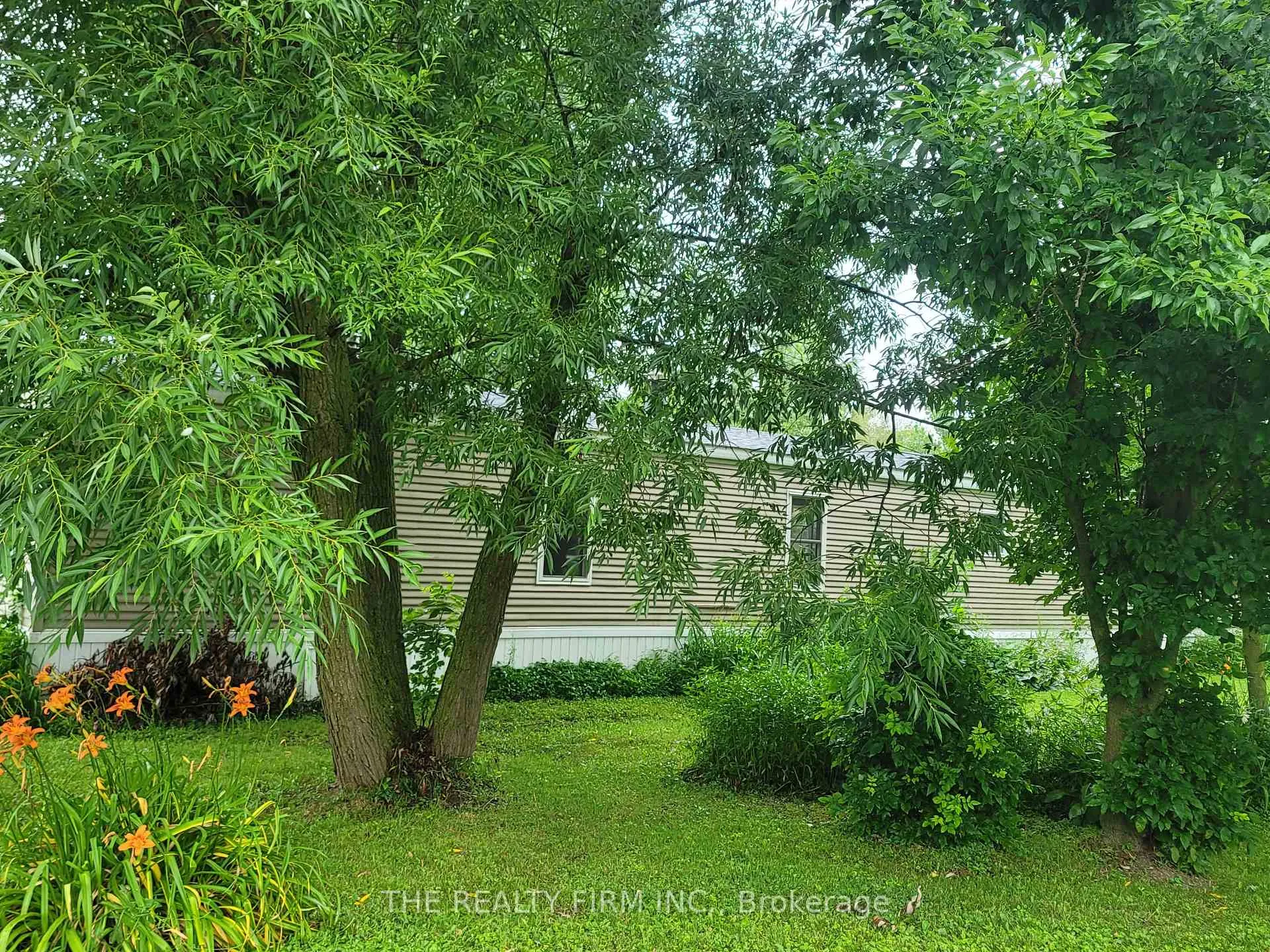 Photo 21 of Unit 18, 75049 Hensall Road, Huron East, Tuckersmith — HOMEH