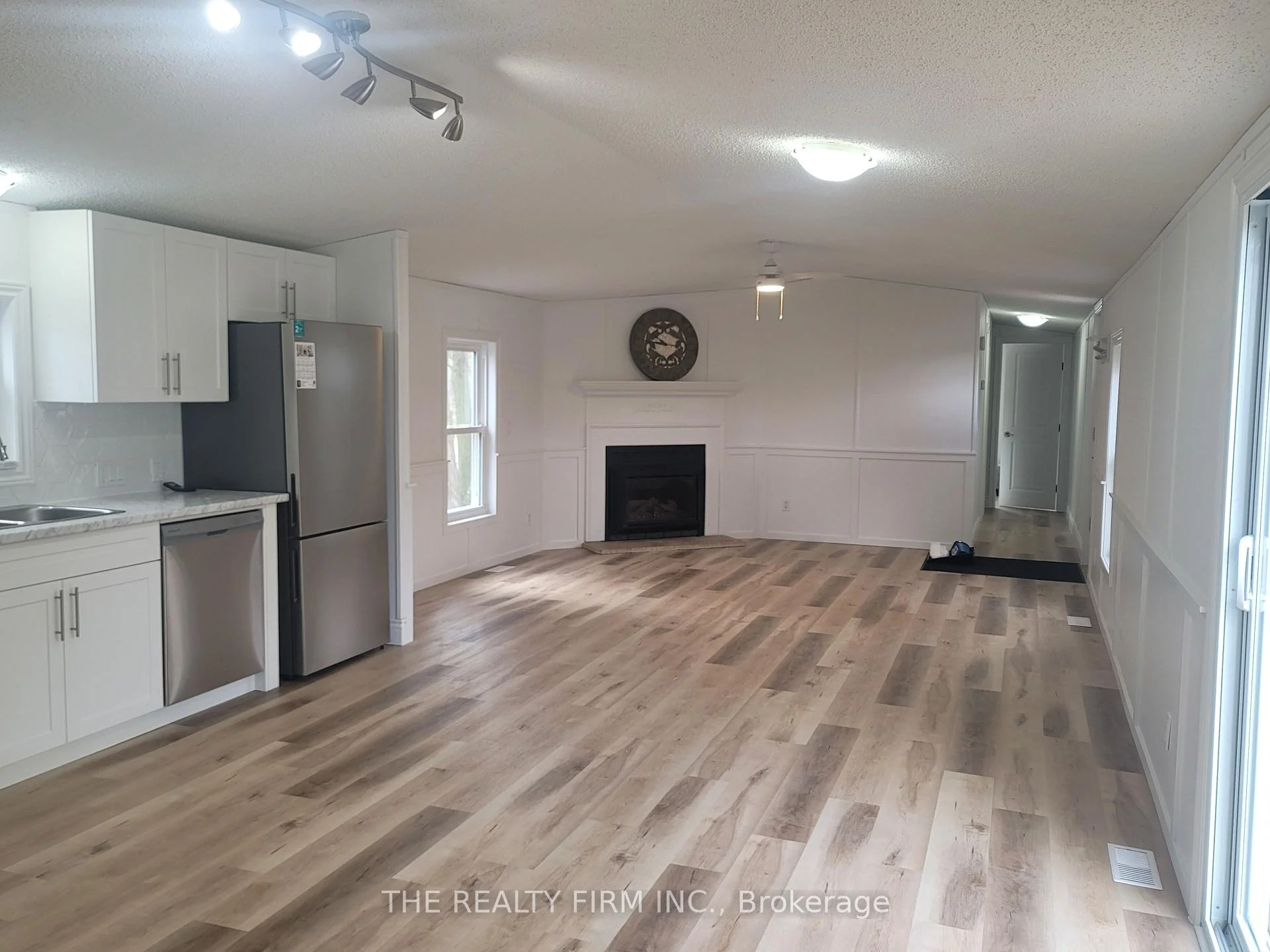 Photo 14 of Unit 18, 75049 Hensall Road, Huron East, Tuckersmith — HOMEH