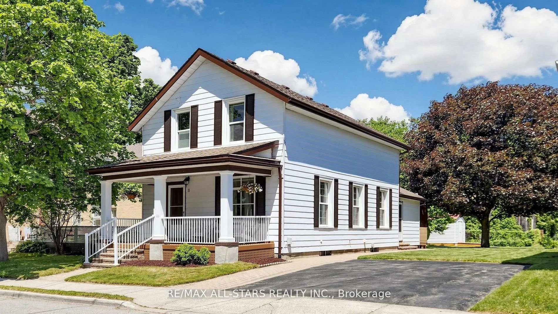 Photo 1 of 11 Marietta Street, Uxbridge — HOMEH