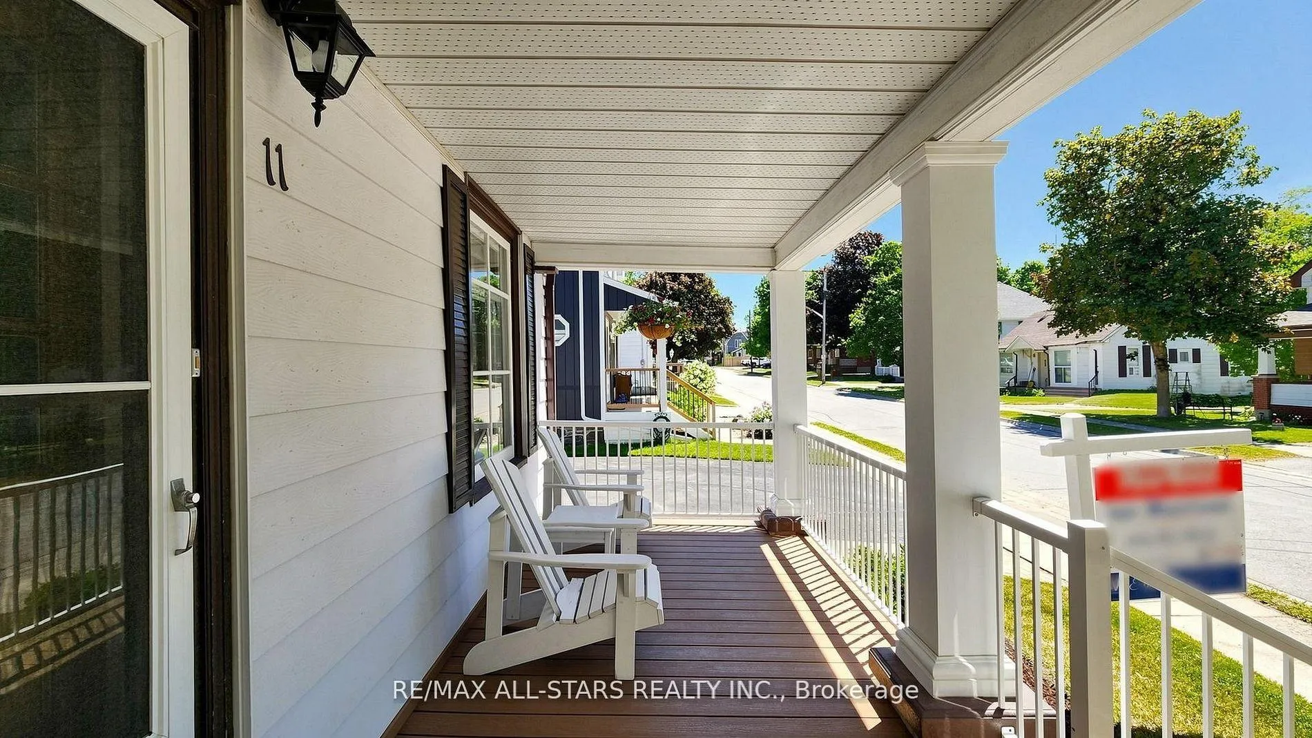 Photo 3 of 11 Marietta Street, Uxbridge — HOMEH
