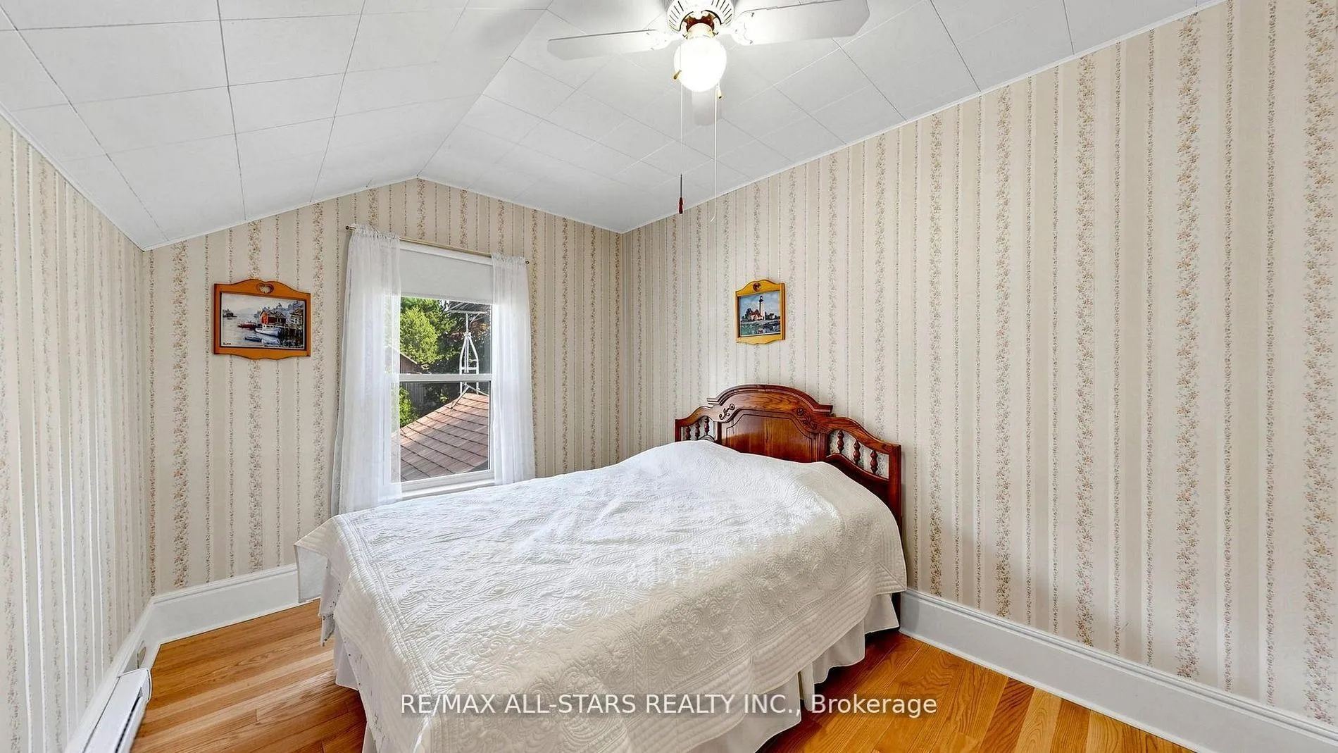 Photo 24 of 11 Marietta Street, Uxbridge — HOMEH