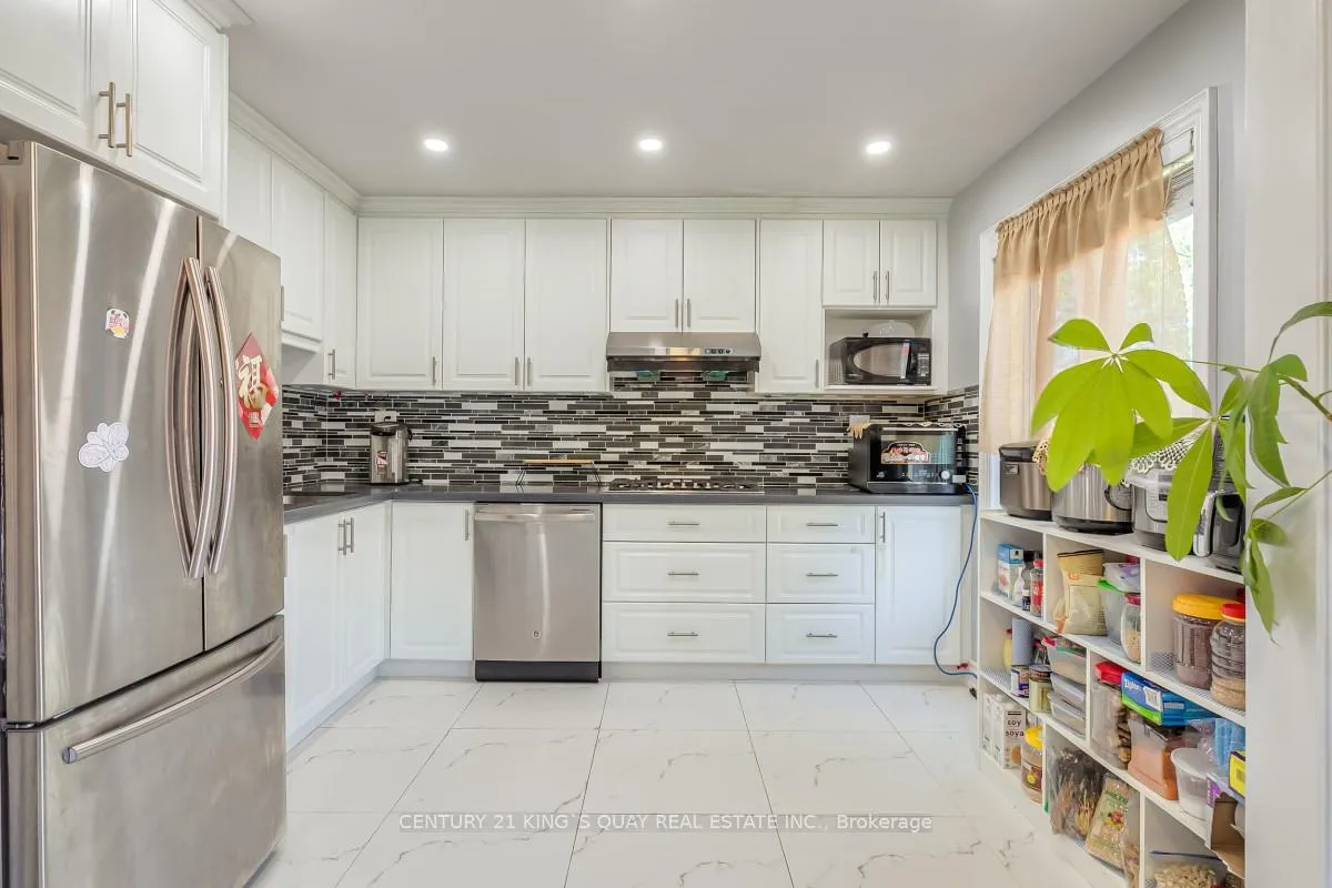 Photo 12 of 62 Stather Crescent, Markham, Milliken Mills East — HOMEH
