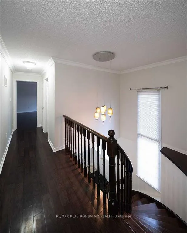 Photo 19 of 35 Mckay Crescent, Markham, Unionville — HOMEH