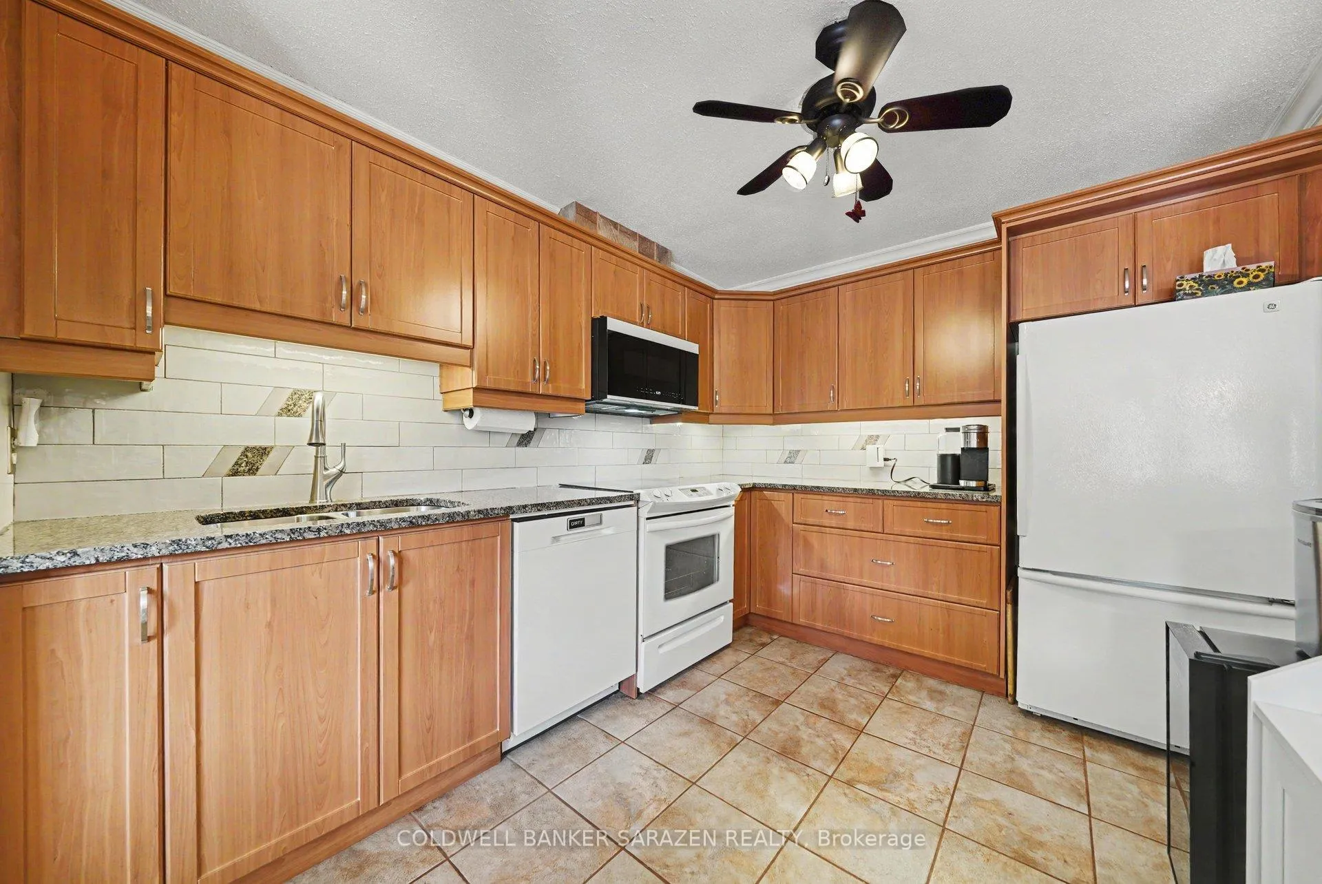 Photo 5 of Unit 910, 1485 Baseline Road, Ottawa, Copeland Park — HOMEH