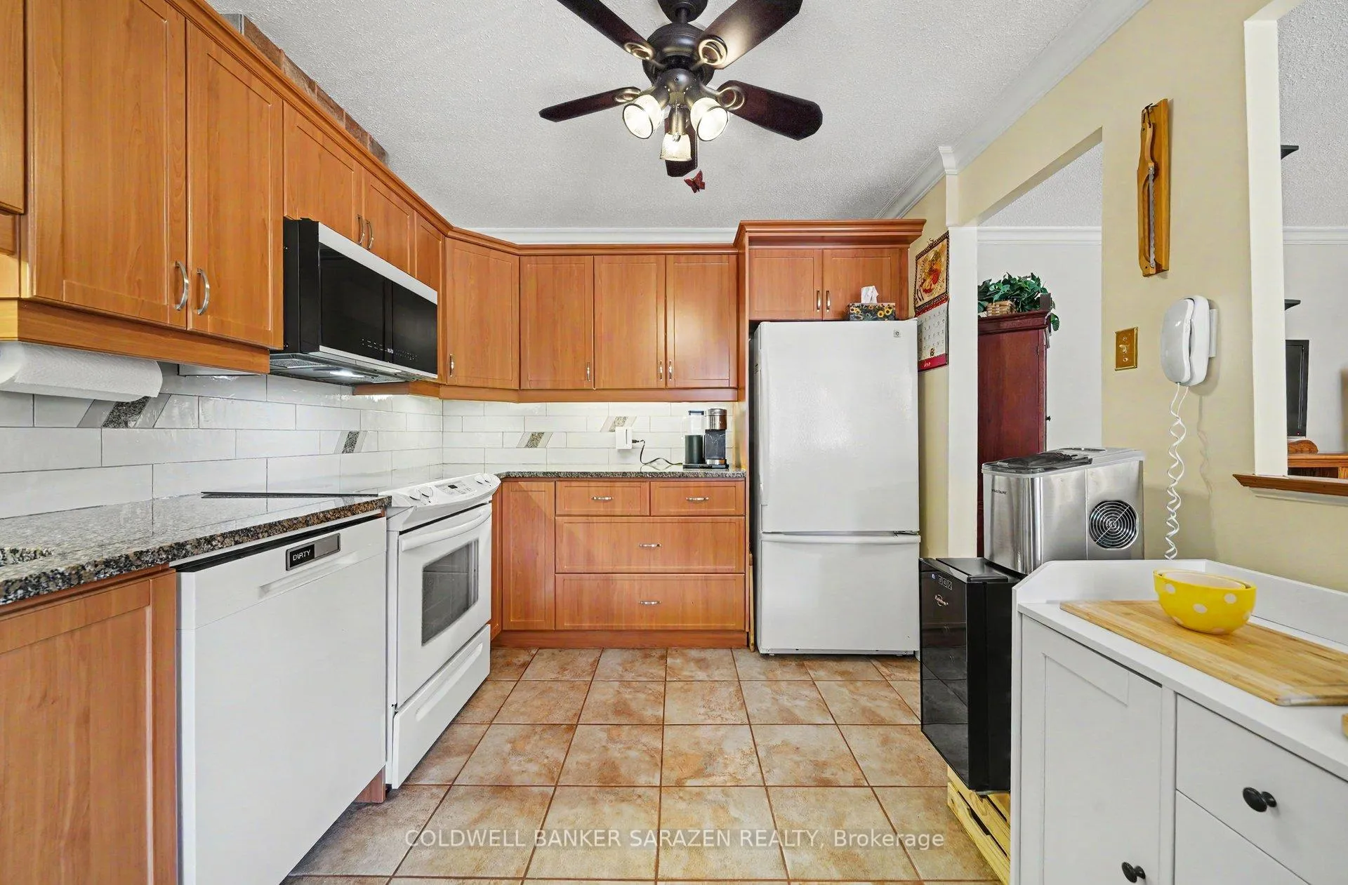 Photo 7 of Unit 910, 1485 Baseline Road, Ottawa, Copeland Park — HOMEH