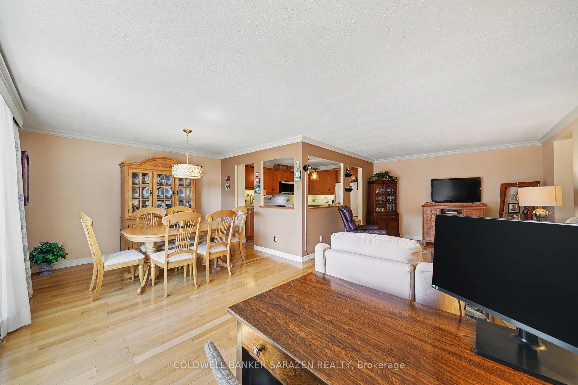 Photo 12 of Unit 910, 1485 Baseline Road, Ottawa, Copeland Park — HOMEH