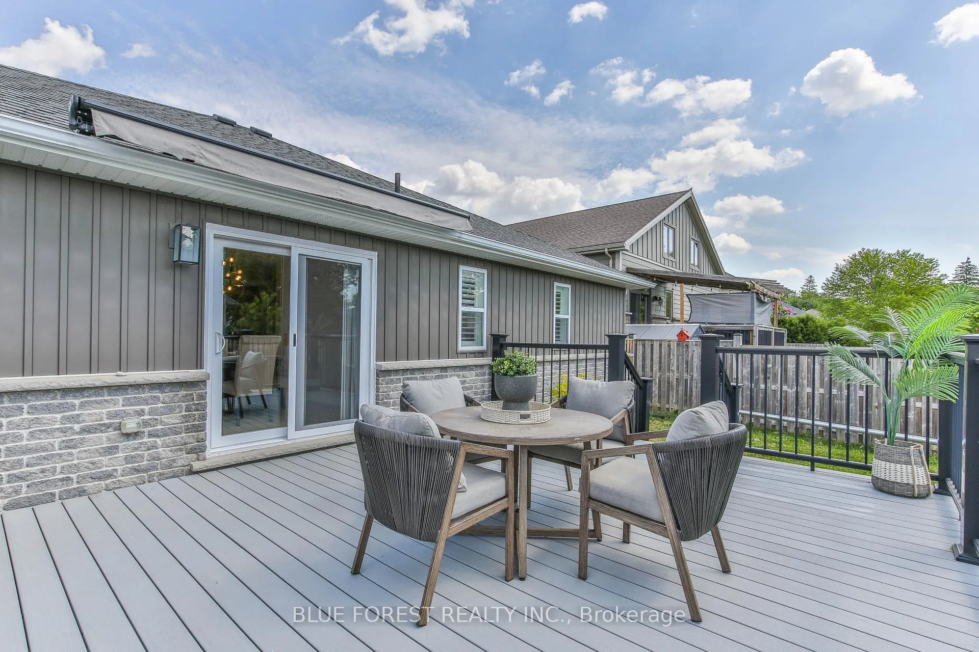 Photo 31 of 16 Brooker Trail, Thames Centre, Thorndale — HOMEH