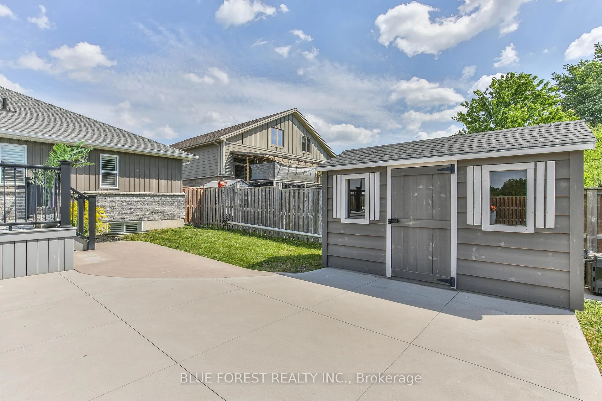 Photo 39 of 16 Brooker Trail, Thames Centre, Thorndale — HOMEH