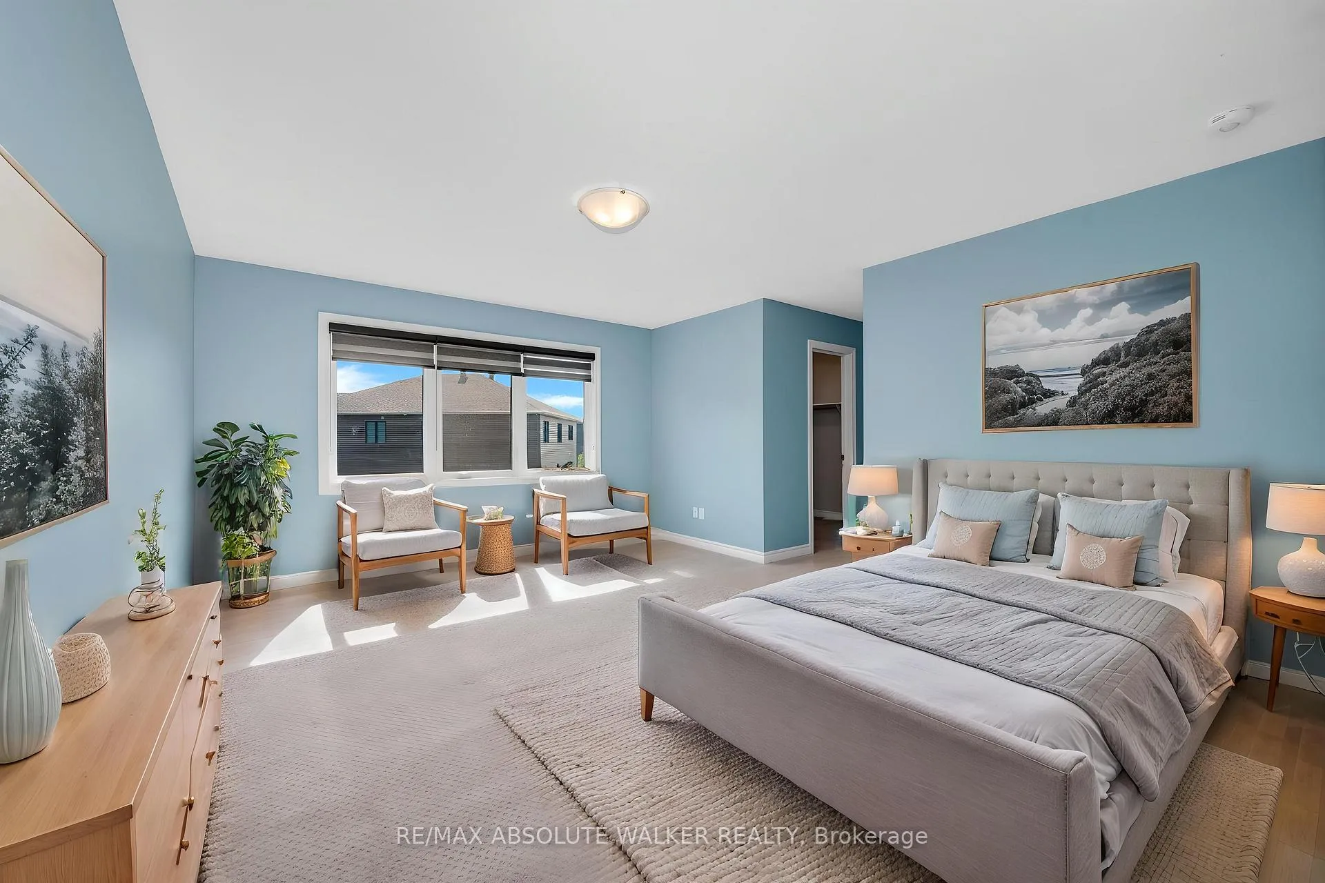 Photo 13 of 213 Esturgeon Street, Ottawa, Avalon West — HOMEH