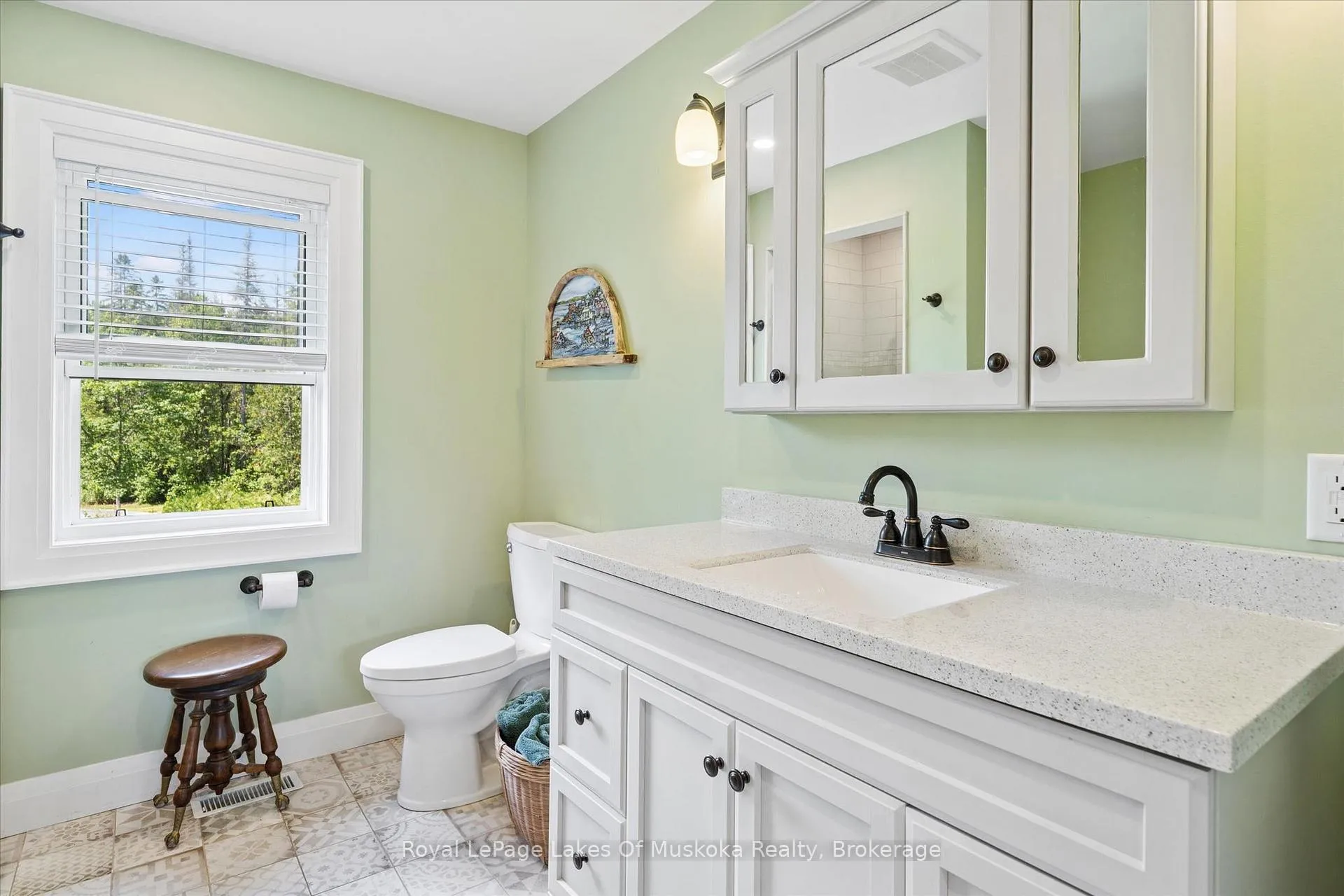 Photo 17 of 44 Hillcrest Lane, Perry — HOMEH
