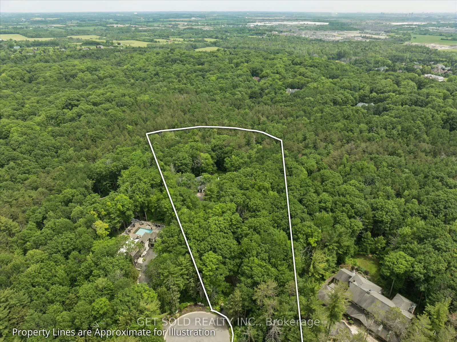 Photo 1 of 80 White Pine Trail, Richmond Hill, Rural Richmond Hill — HOMEH