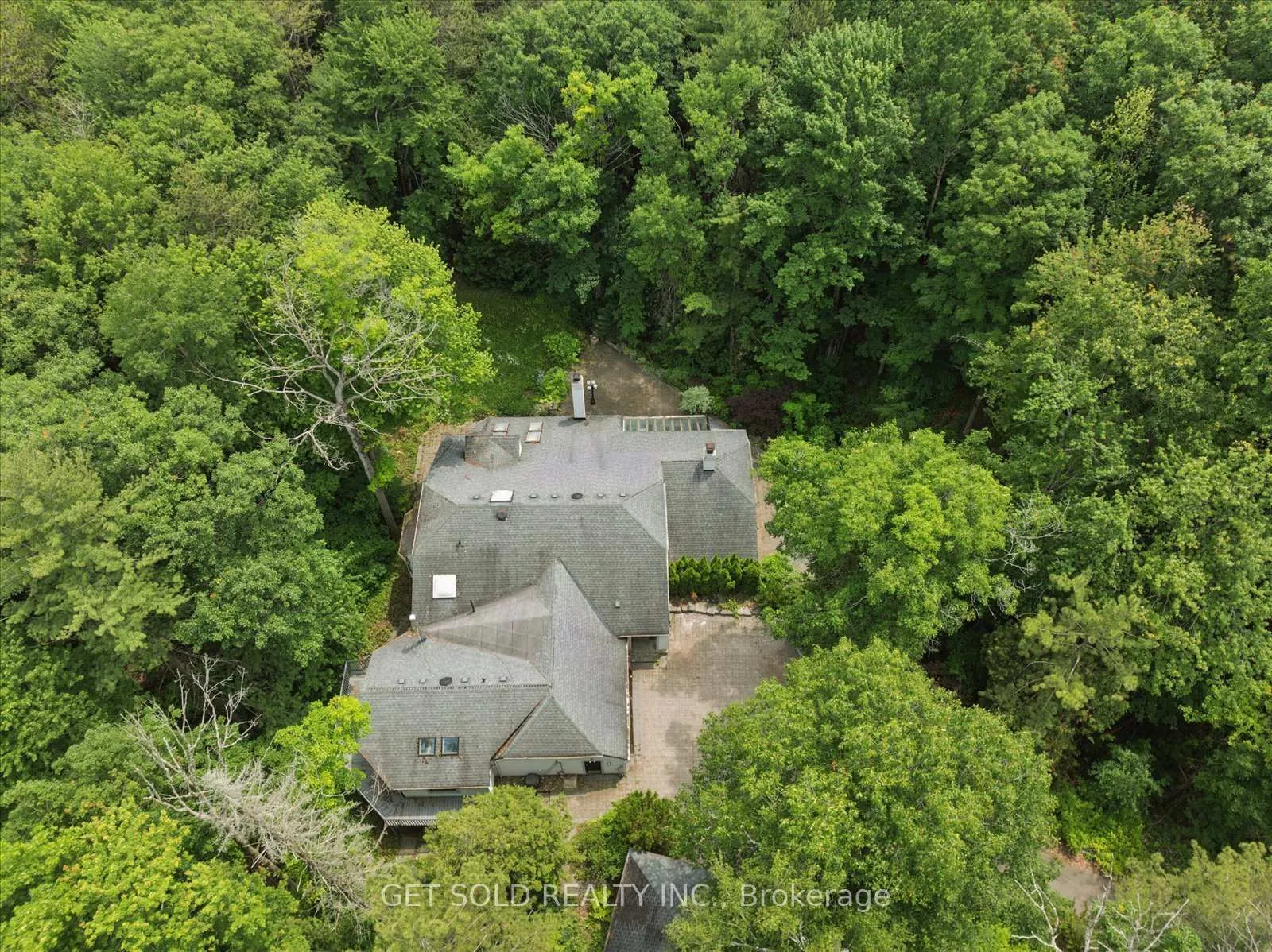 Photo 23 of 80 White Pine Trail, Richmond Hill, Rural Richmond Hill — HOMEH